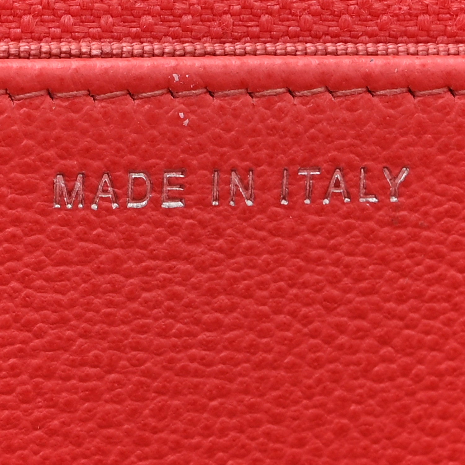 Grained Calfskin Quilted CC Box Wallet On Chain WOC Pink