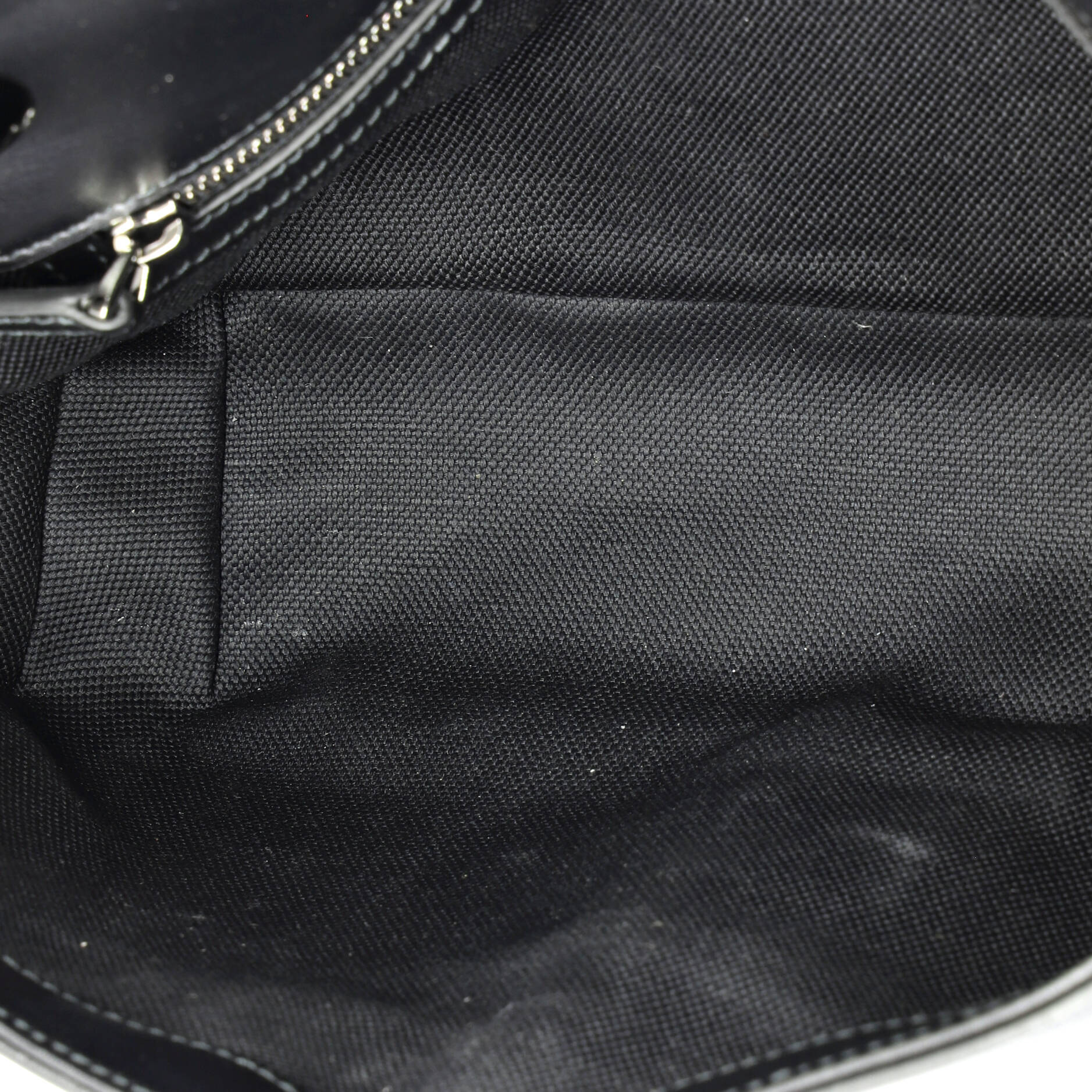 GG Marmont Flap Bag Matelasse Leather Medium