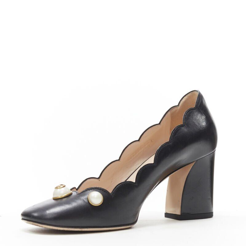 Women's Gucci GG Pearl leather scalloped pump