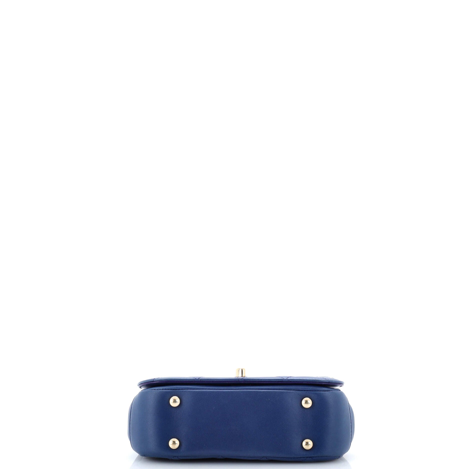 Carry Chic Flap Bag Quilted Lambskin Mini