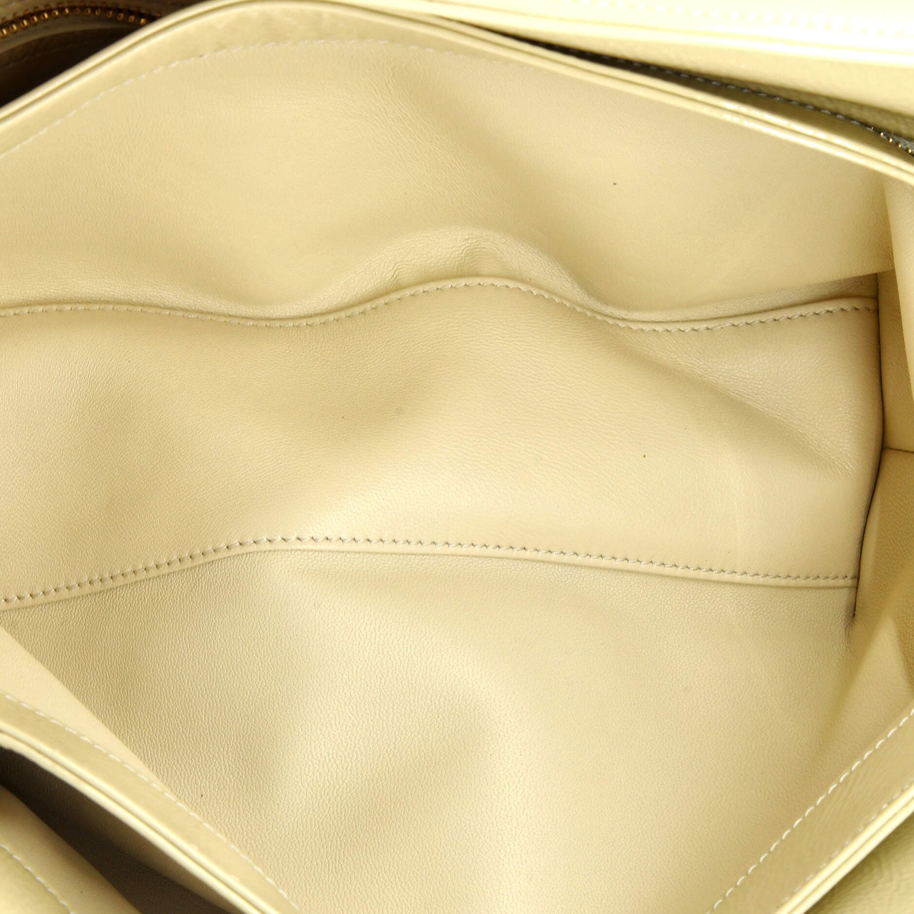 GG Soft Chain Handle Bag Patent Small