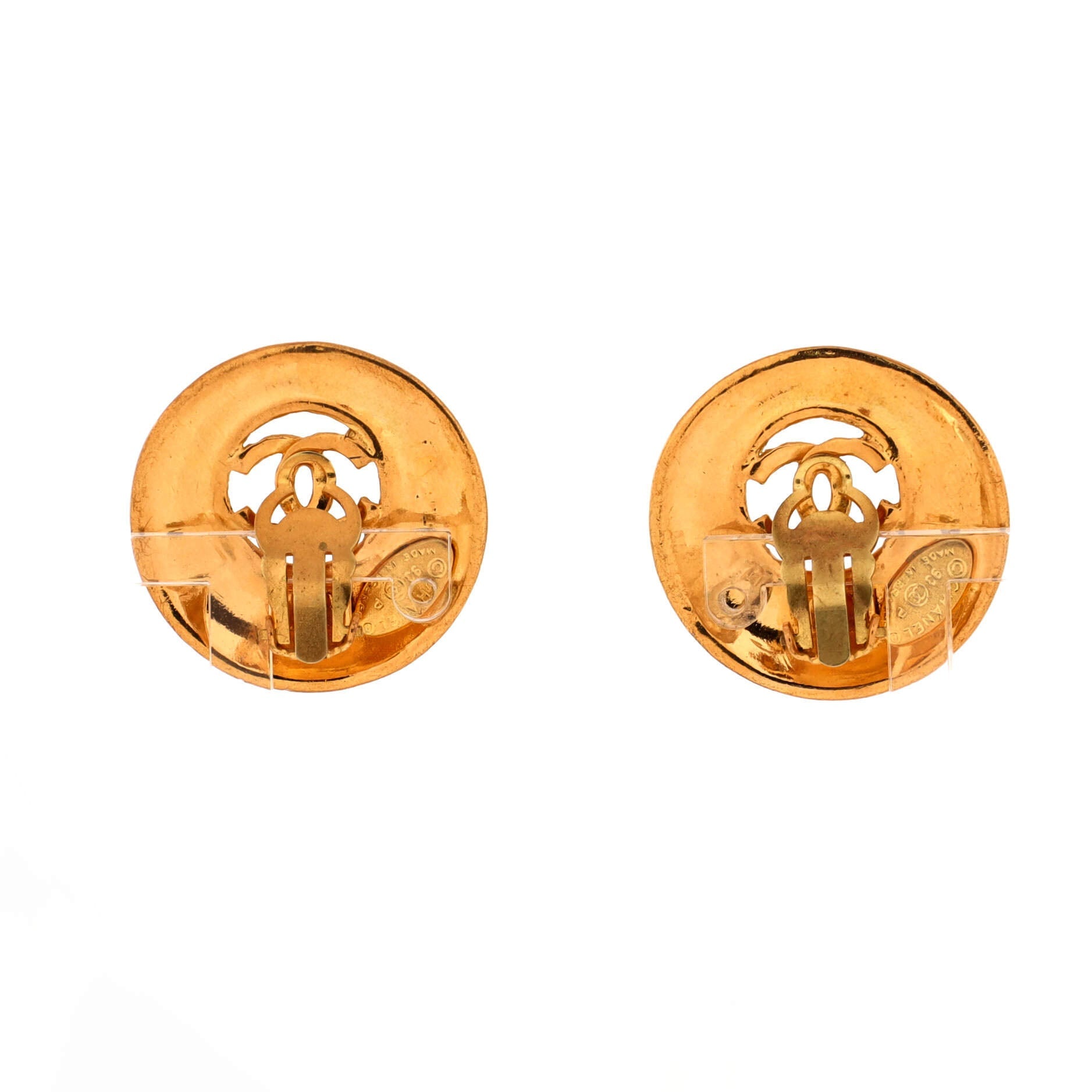 Vintage Cut-out CC Clip-On Earrings Metal