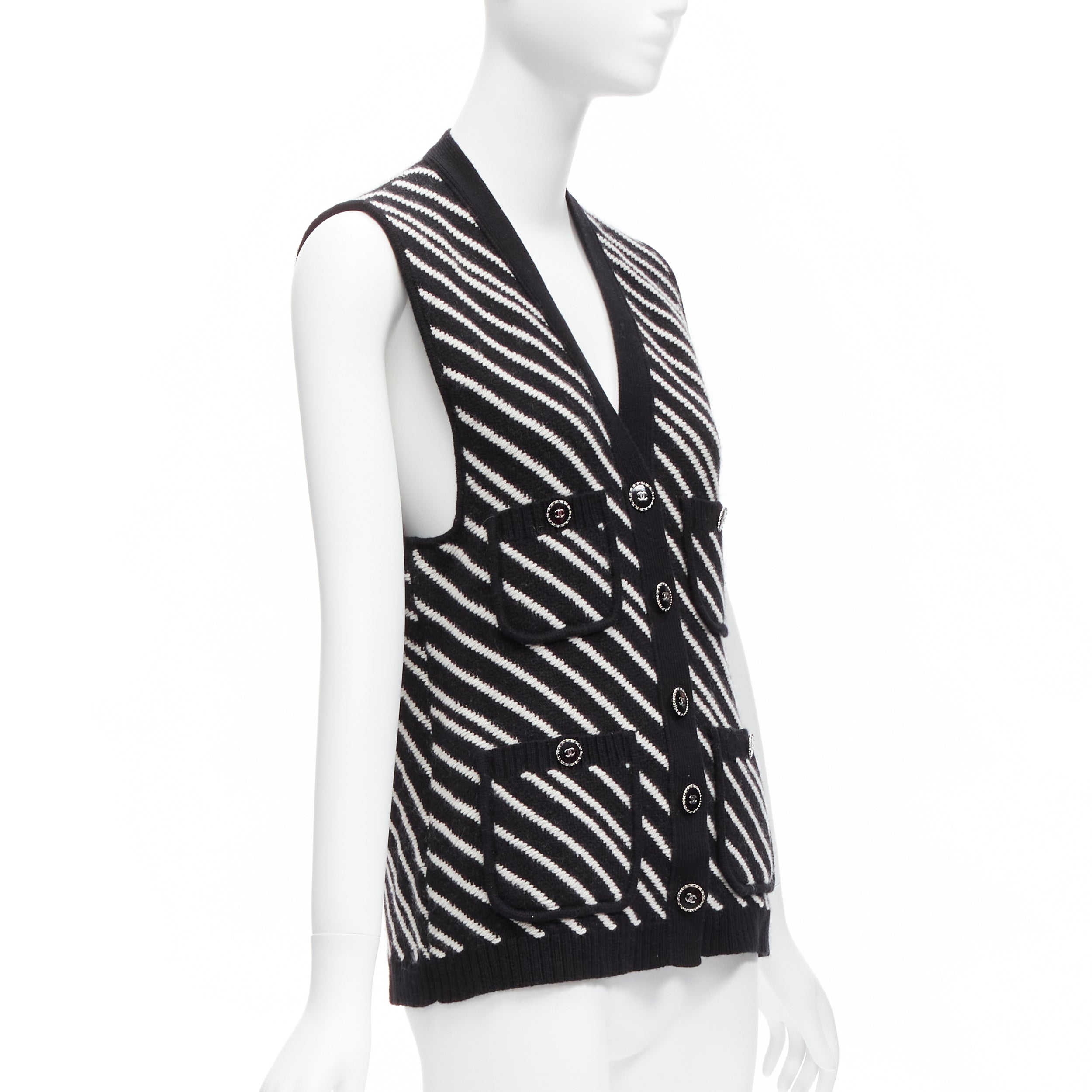 Women's Chanel cashmere graphic stripes pocket vest jacket