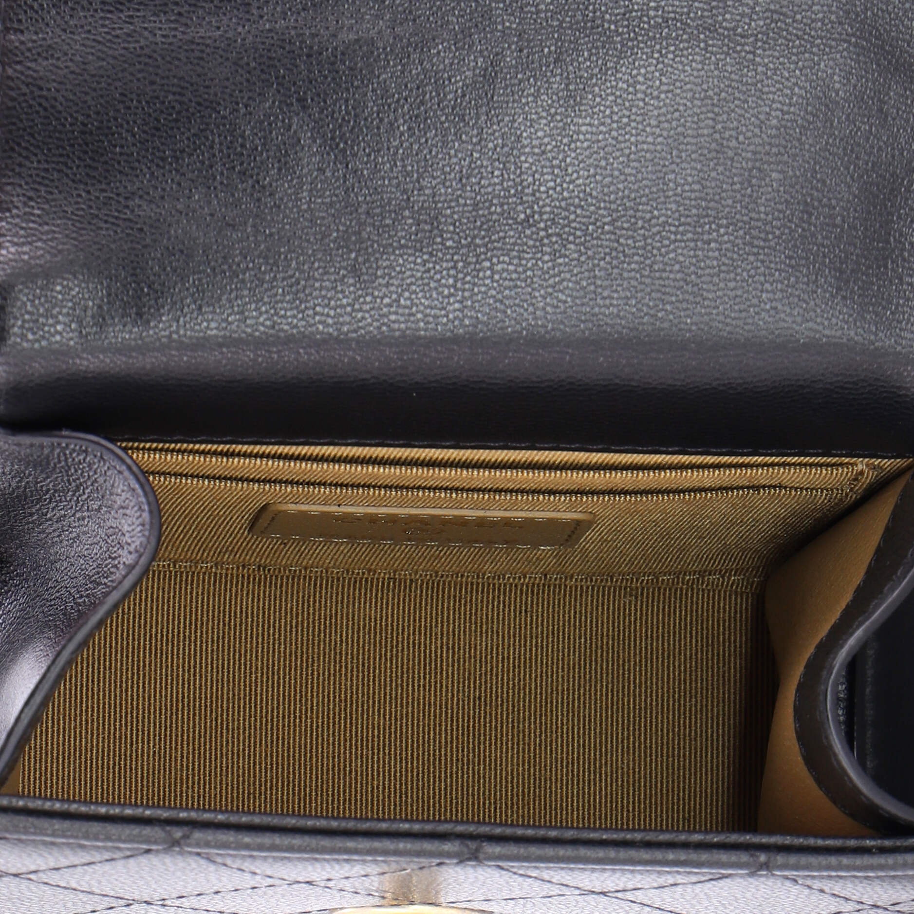 Chic Pearls Flap Clutch with Chain Quilted Goatskin Mini