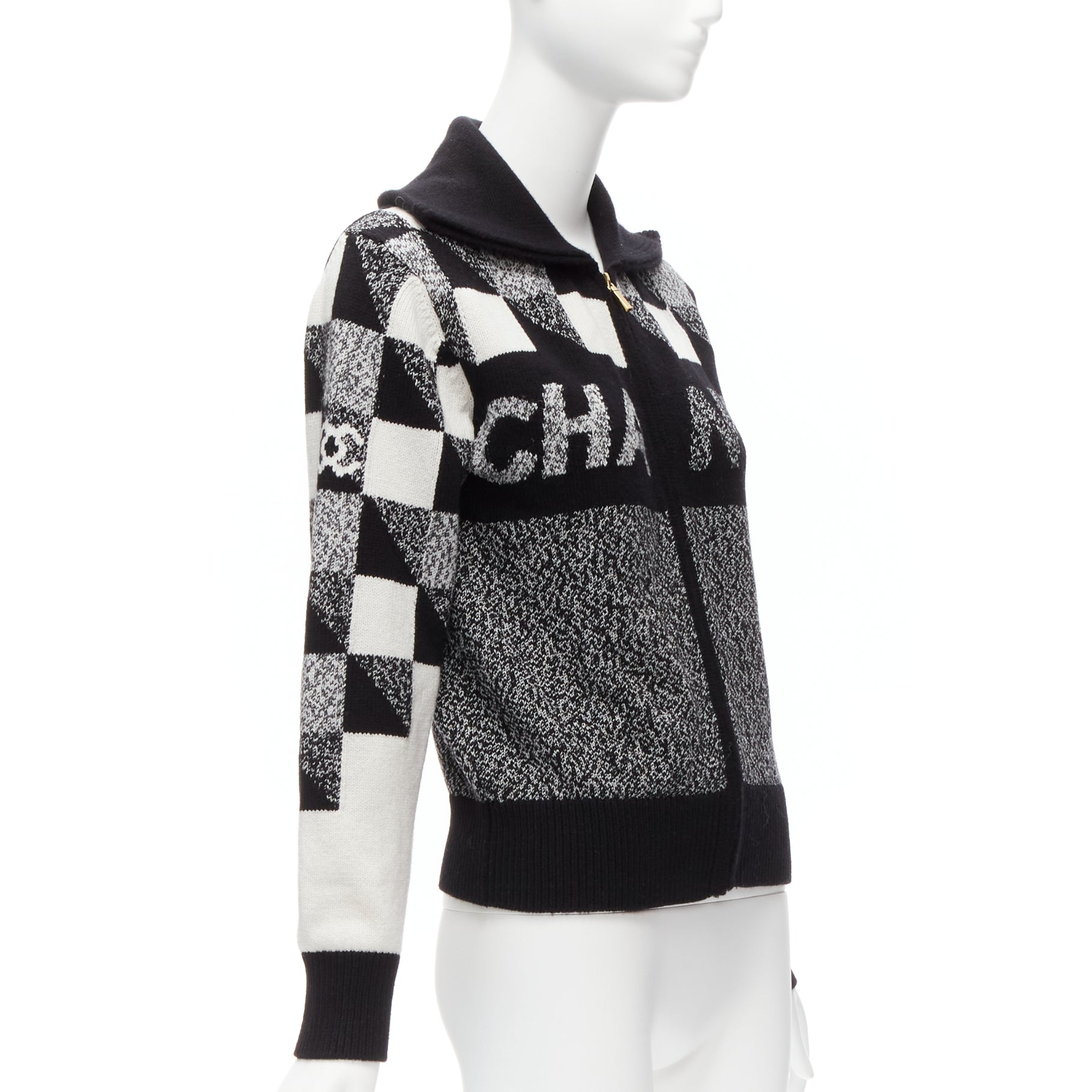 Women's Chanel Cashmere Graphic CC Logo Cardigan