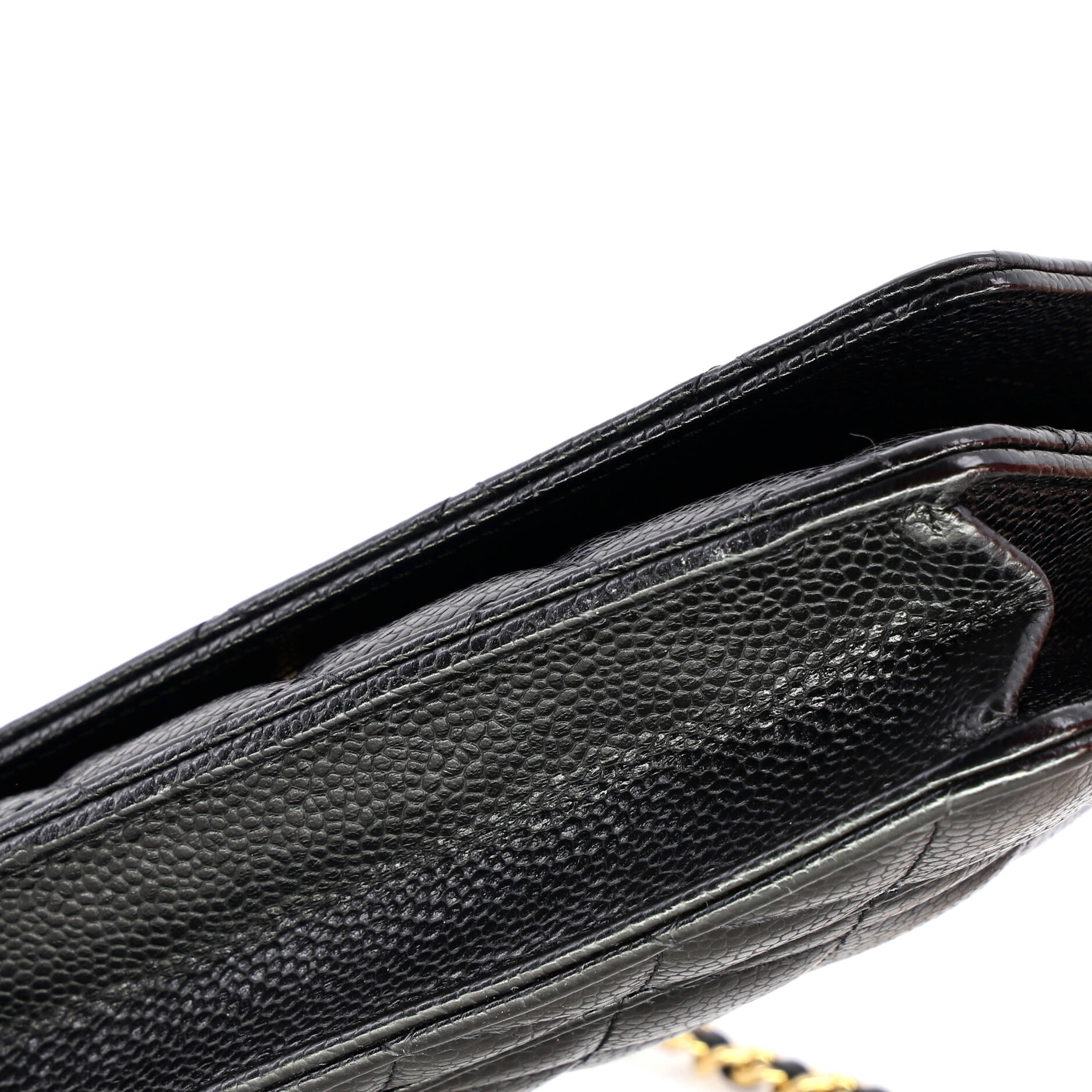 Wallet on Chain Quilted Caviar