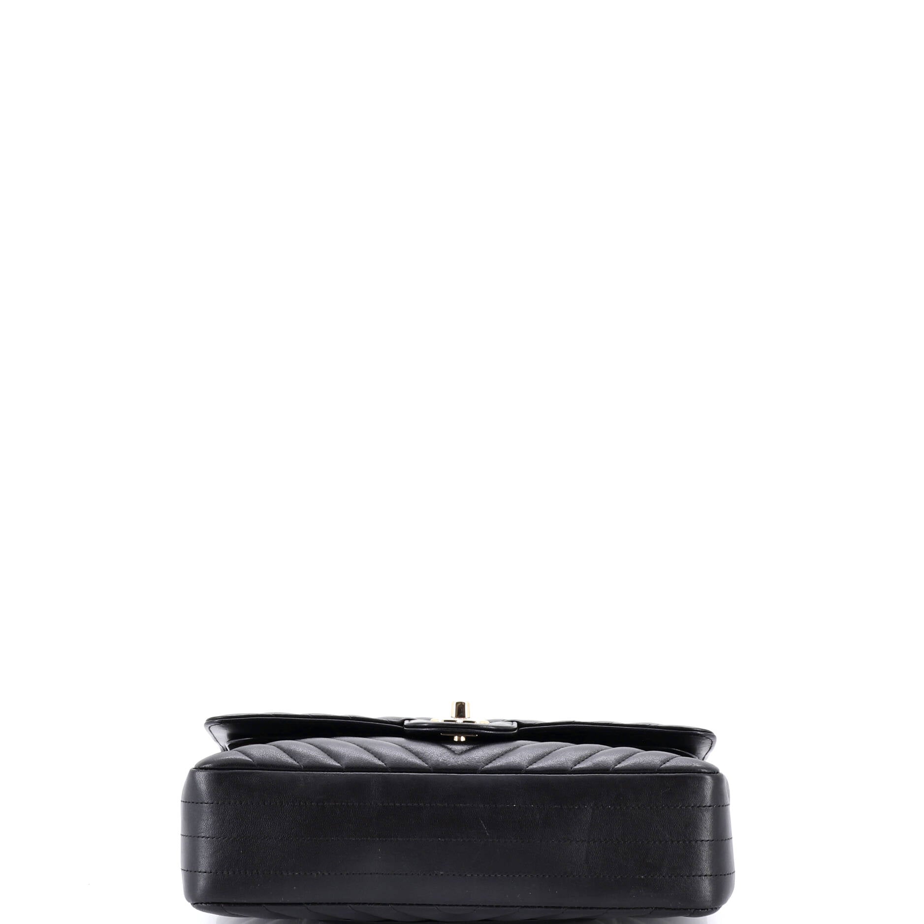 Classic Double Flap Bag Chevron Lambskin Medium