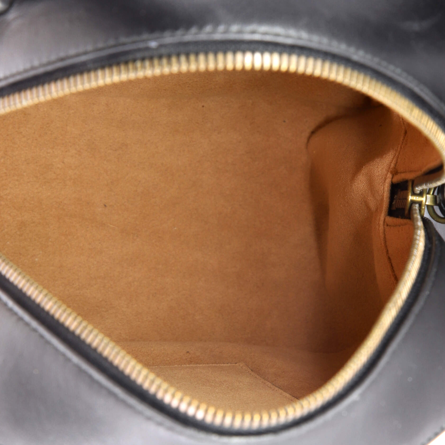 GG Marmont Backpack Matelasse Leather Small