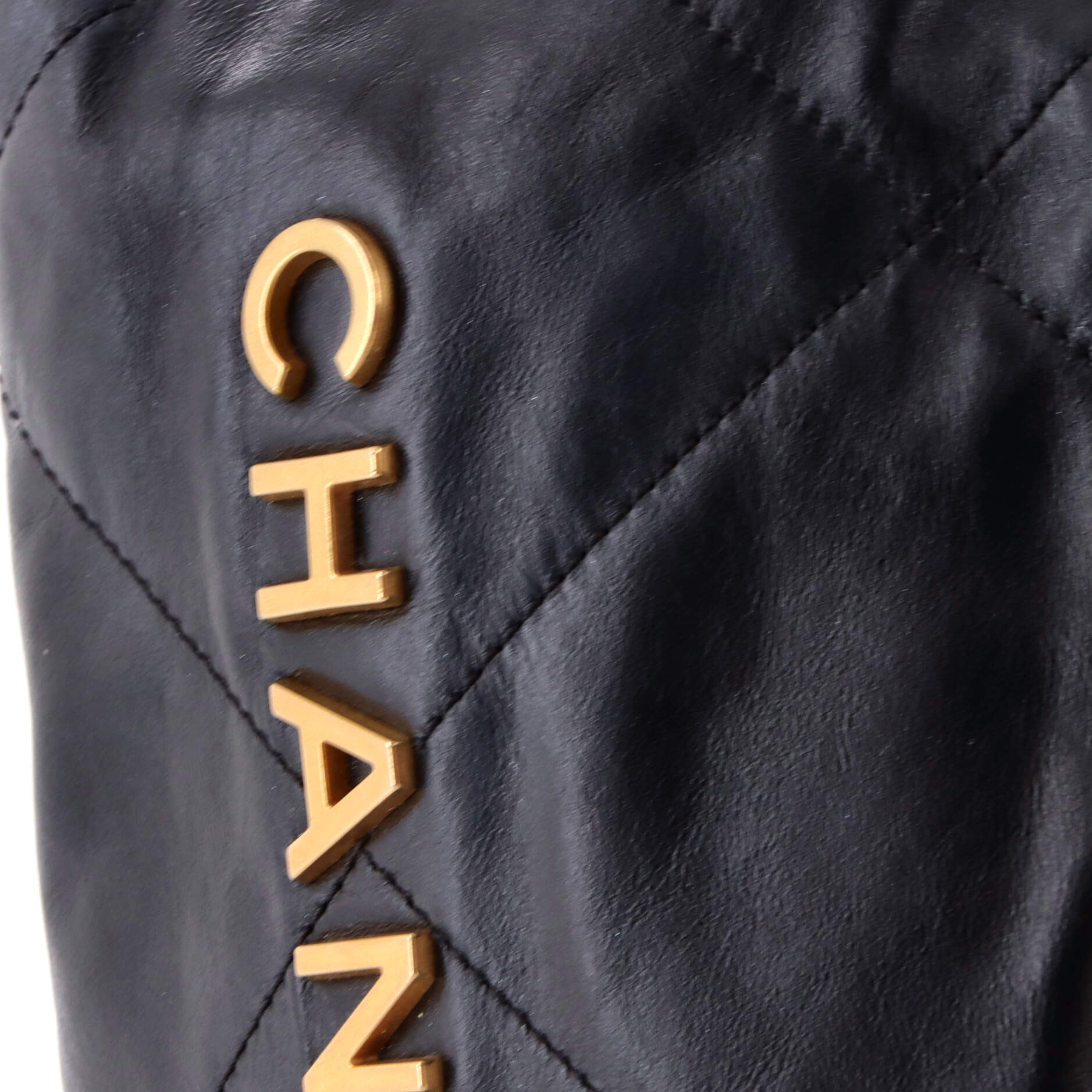 22 Chain Hobo Quilted Calfskin Mini