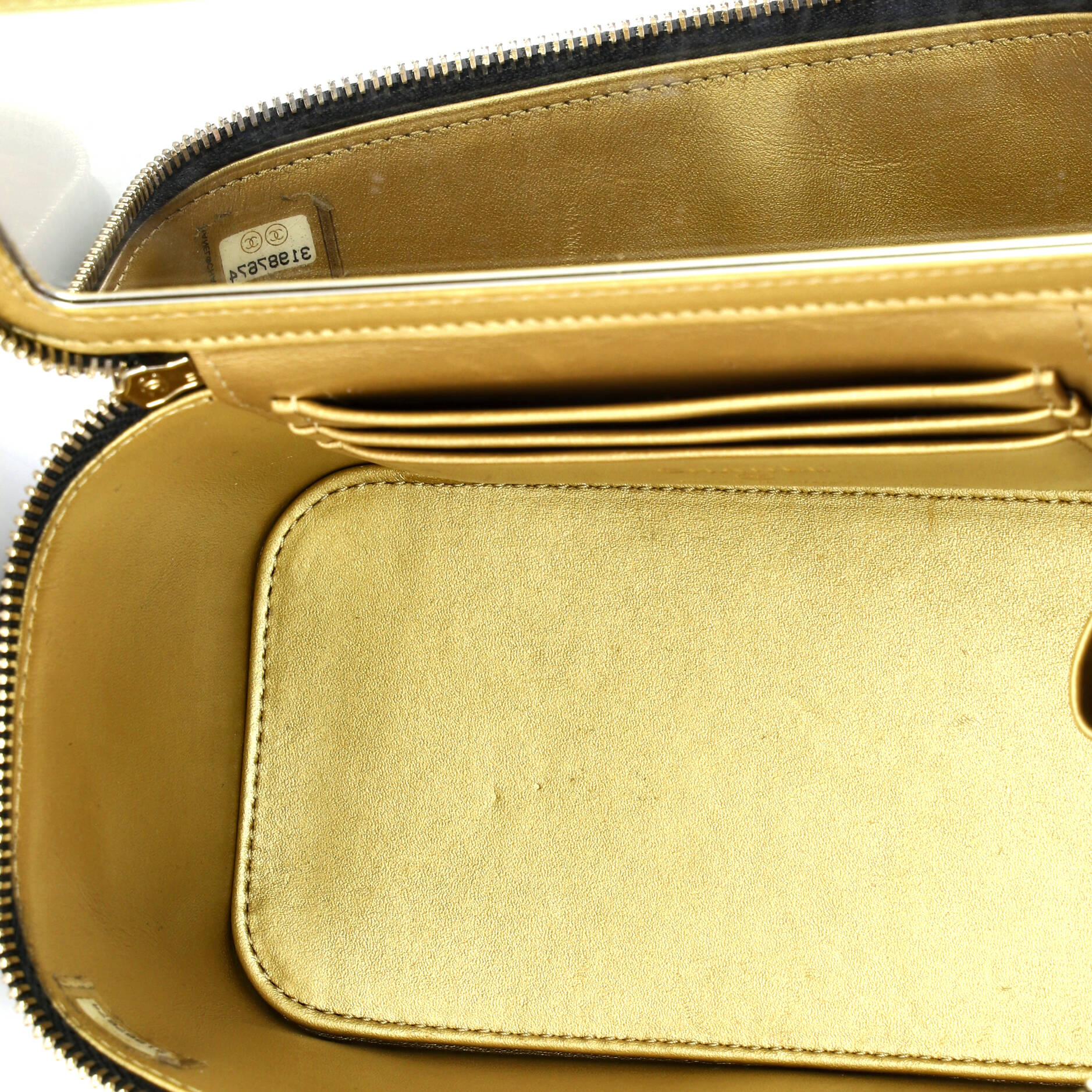 Pearl Crush Vanity Case with Chain Quilted Lambskin Small