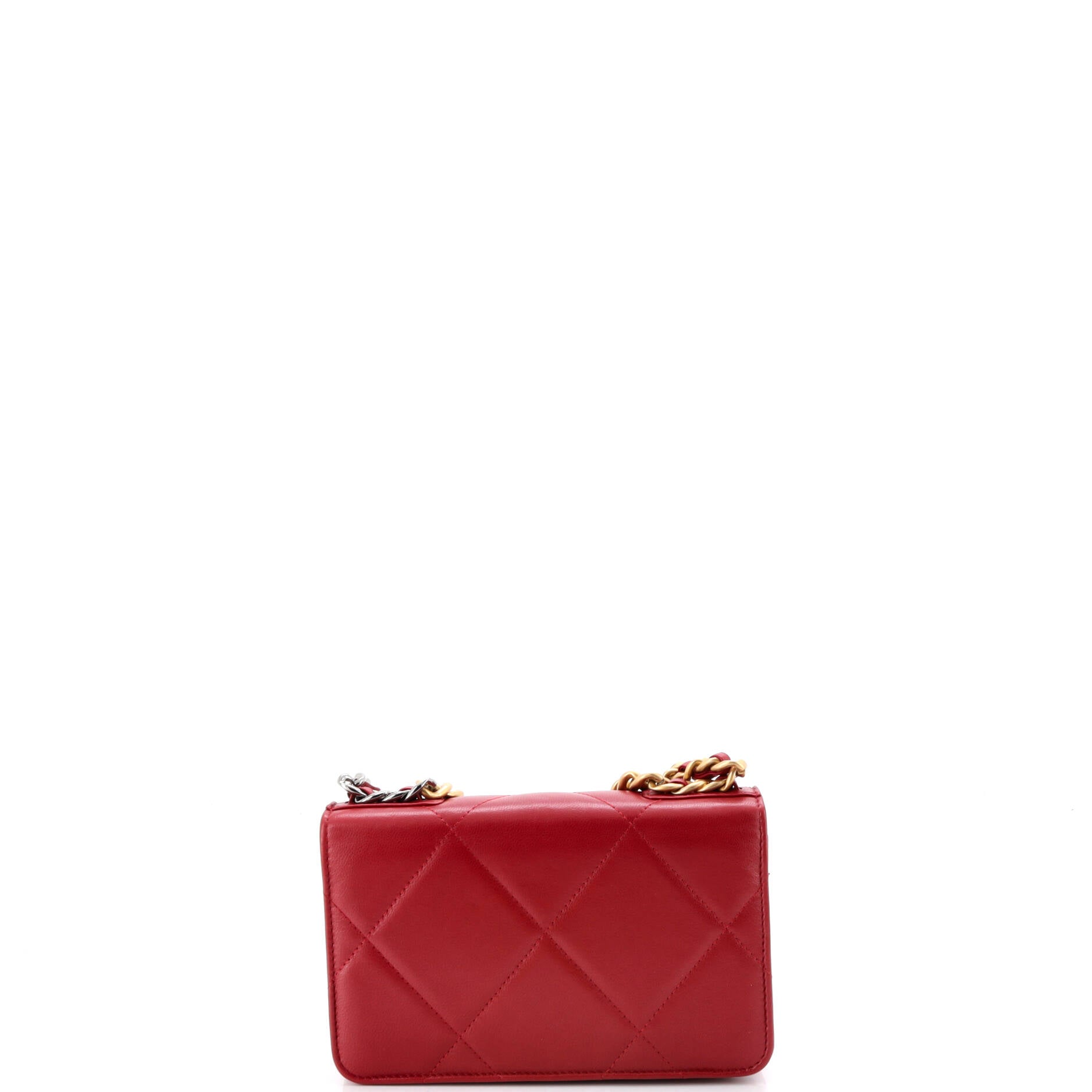 19 Wallet on Chain Quilted Goatskin