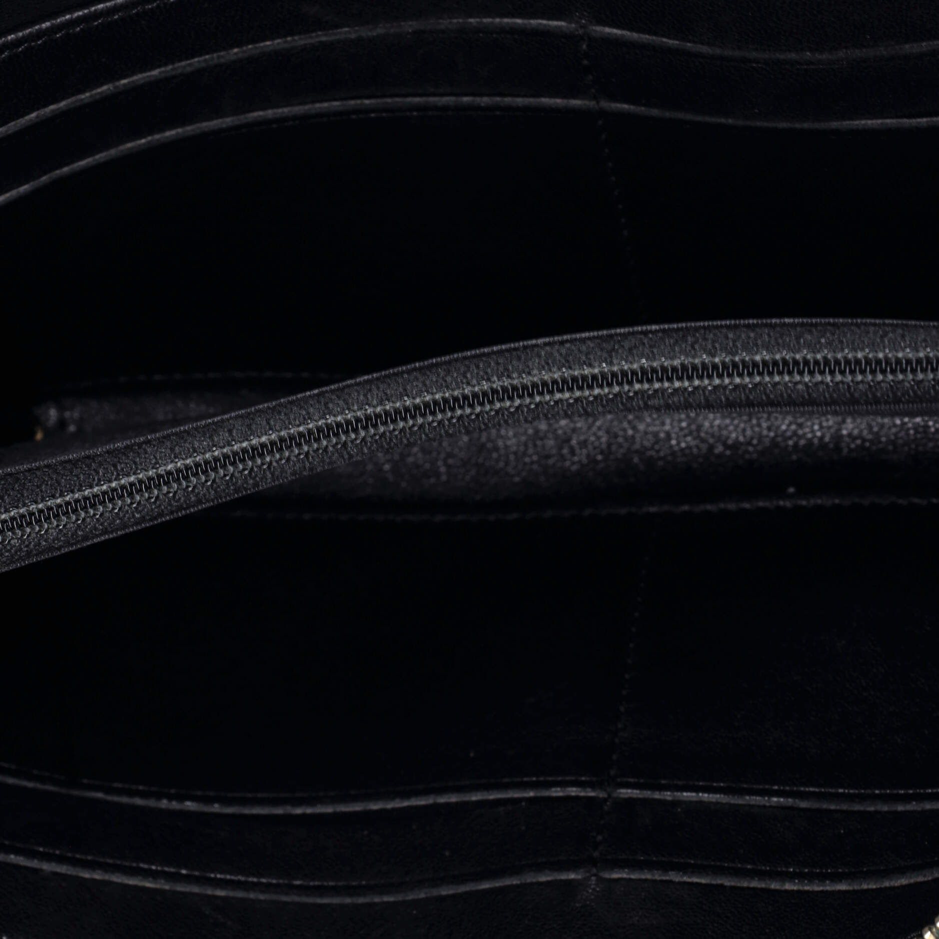 Zip Around Wallet Diagonal Quilted Lambskin Long