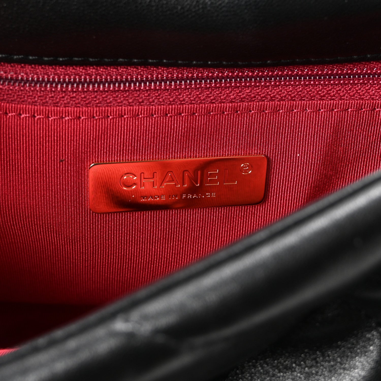 Lambskin Quilted Medium Chanel 19 Flap Black