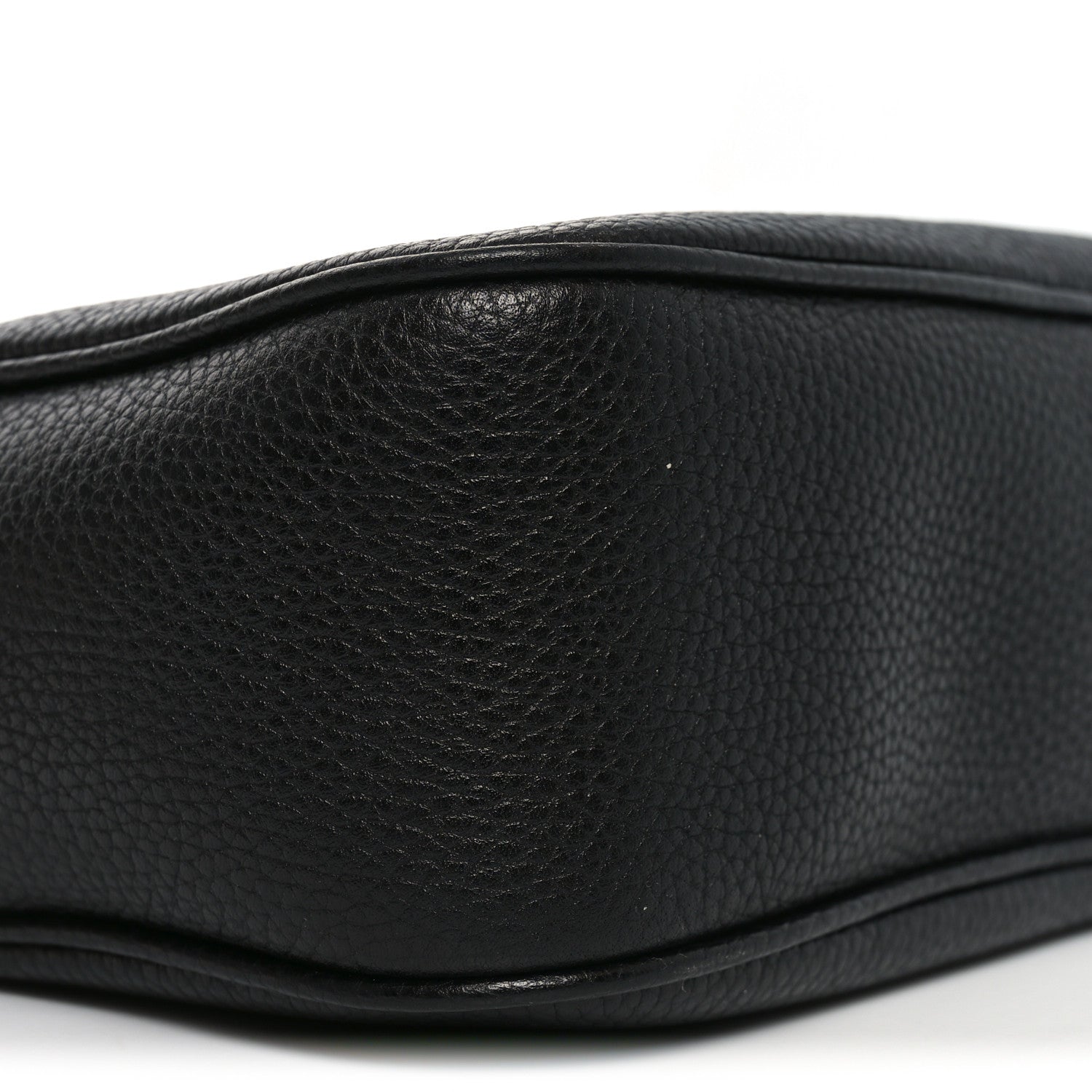 Pebbled Calfskin Small Soho Disco Bag Black