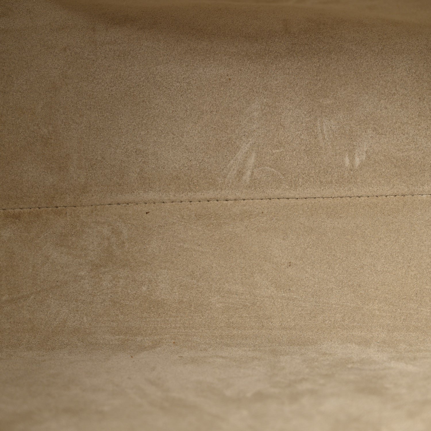 Grained Calfskin Low Key Cabas MM Clay