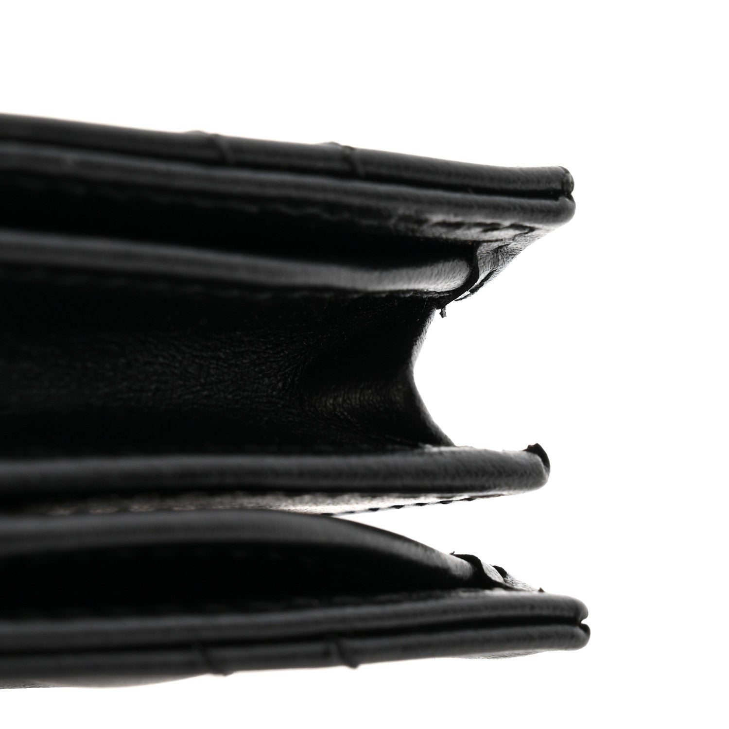 Calfskin Matelasse GG Marmont Card Case Wallet Black