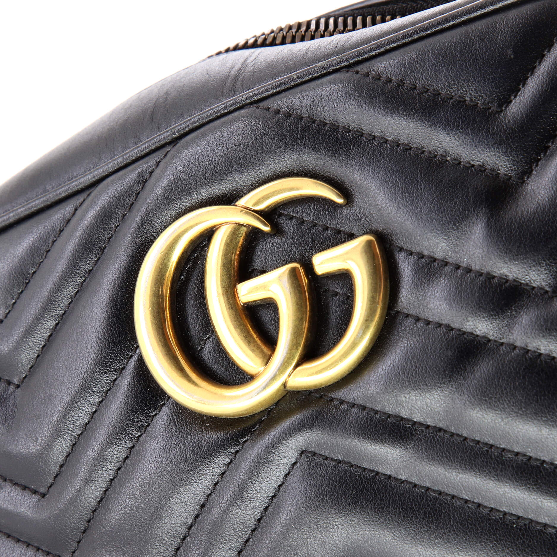 GG Marmont Shoulder Bag Matelasse Leather Small
