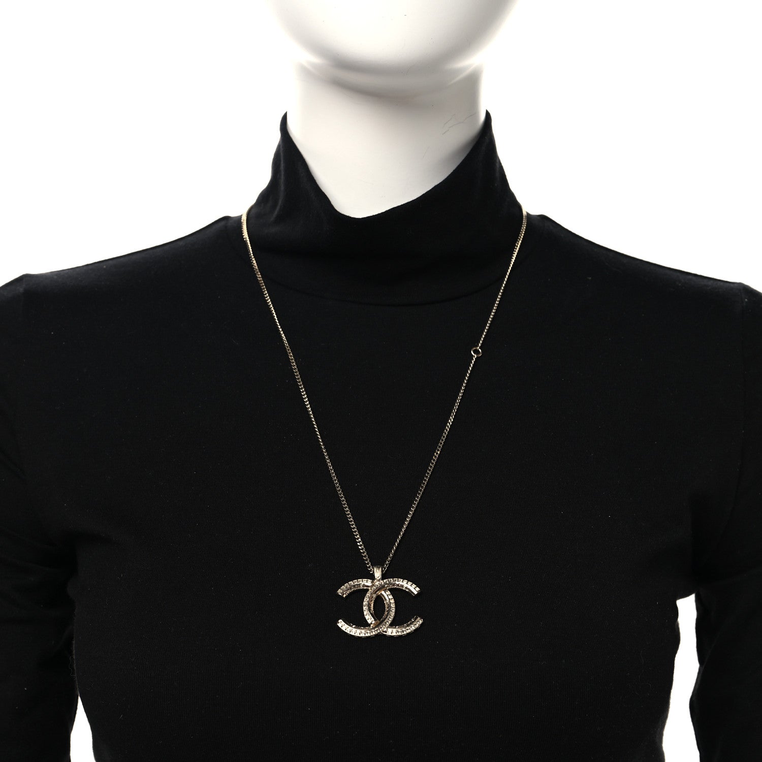Metal Quilted CC Necklace Gold