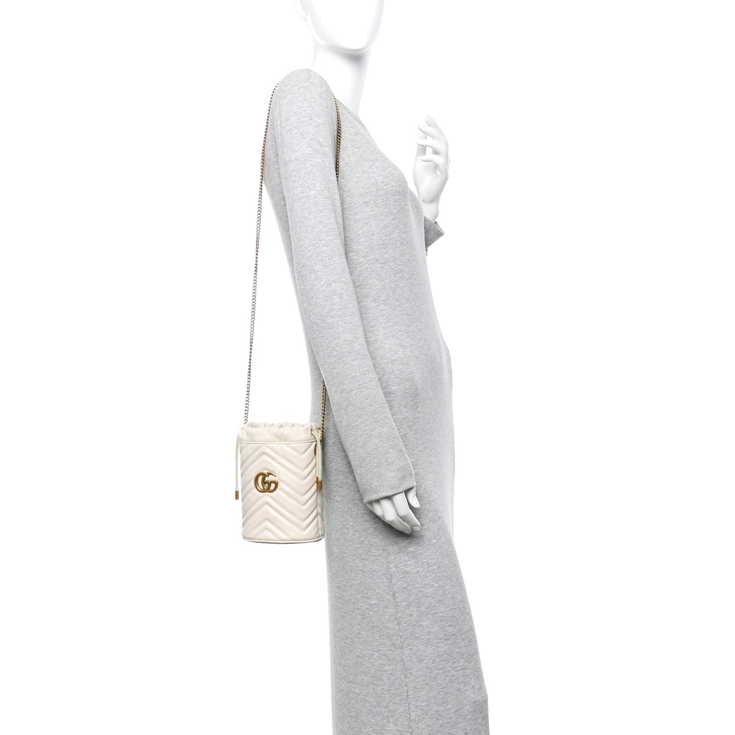 Calfskin Matelasse Mini GG Marmont 2.0 Bucket Bag White