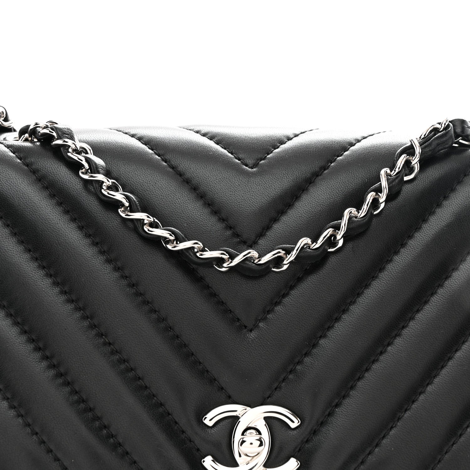 Lambskin Surpique Chevron Medium Single Flap Black