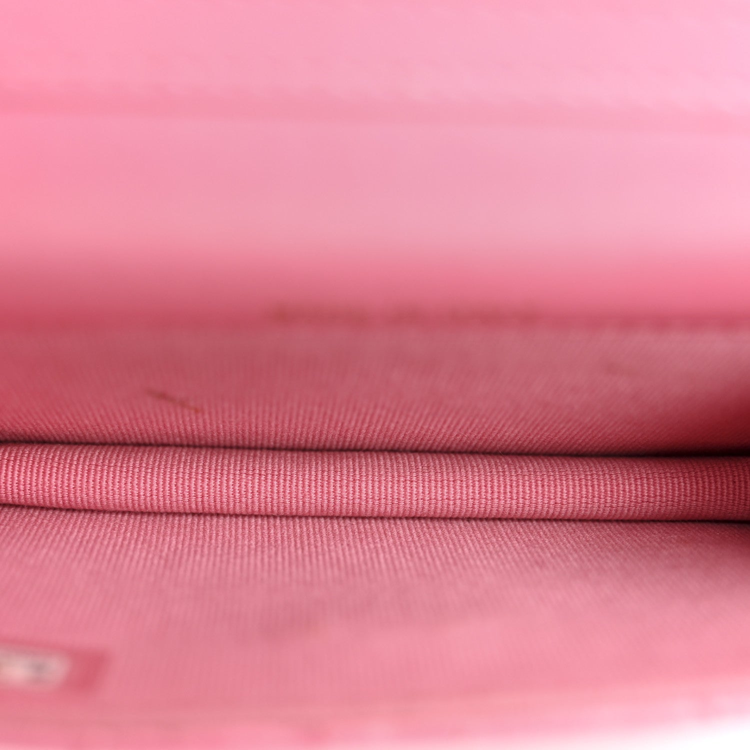 Iridescent Lambskin Quilted Heart Bead Clutch With Chain Pink