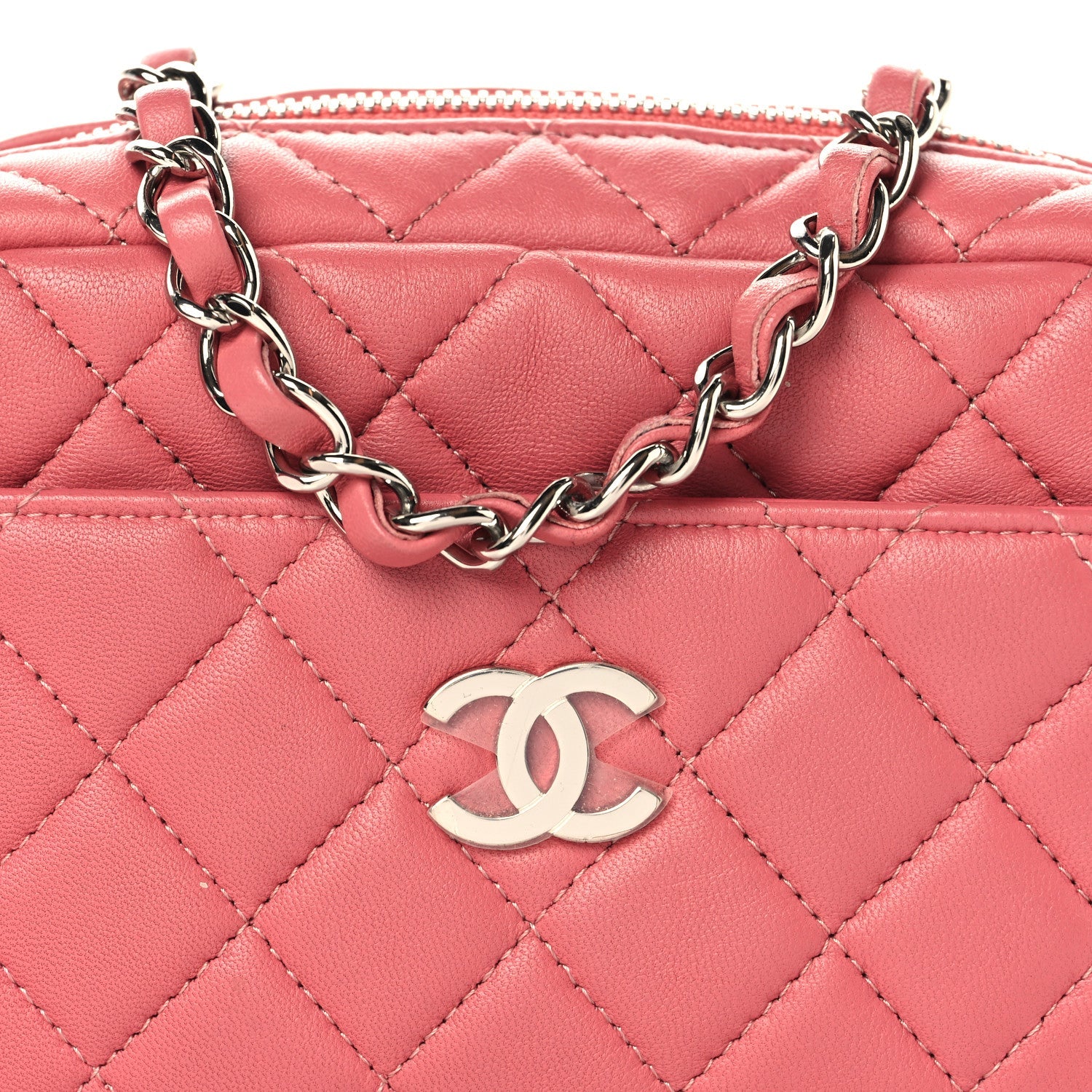 Lambskin Quilted Small Timeless Camera Case Pink