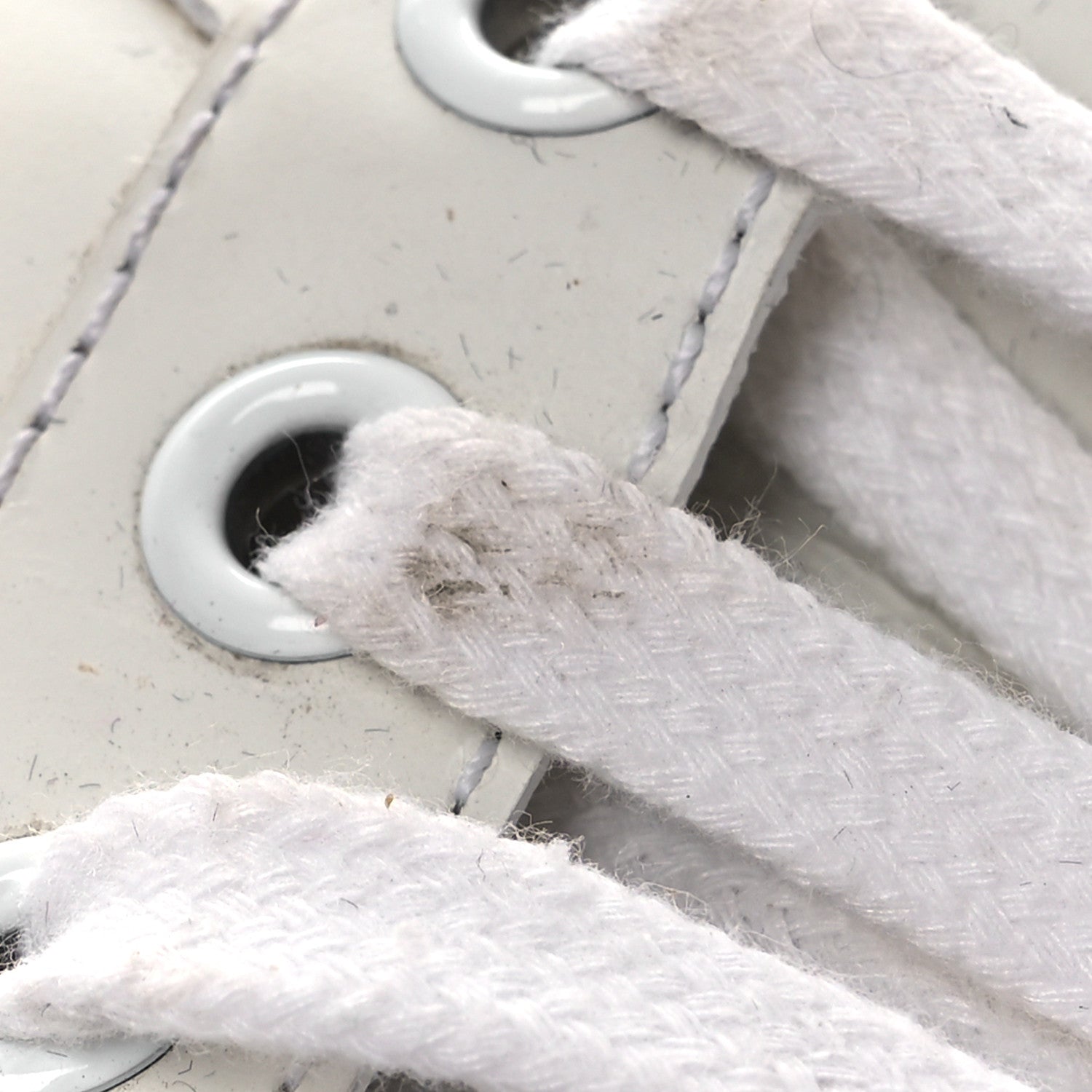 Calfskin Ayers Bee Embroidered Womens Ace Sneakers 38 White Green