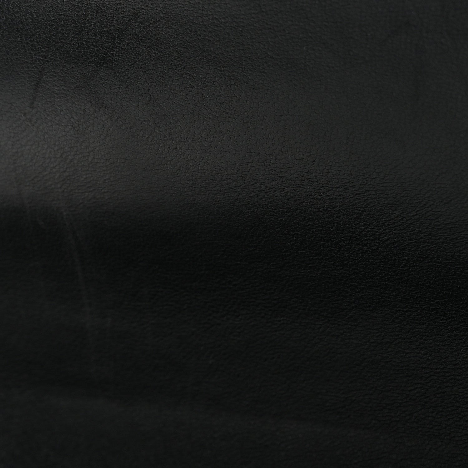 Lambskin Vertical Quilt Jumbo Single Flap Black