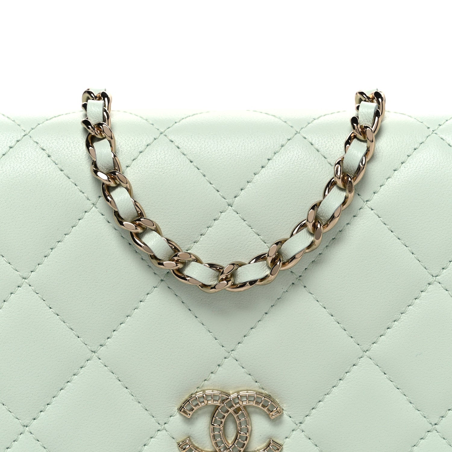 Lambskin Quilted Textured CC Wallet On Chain WOC Light Green