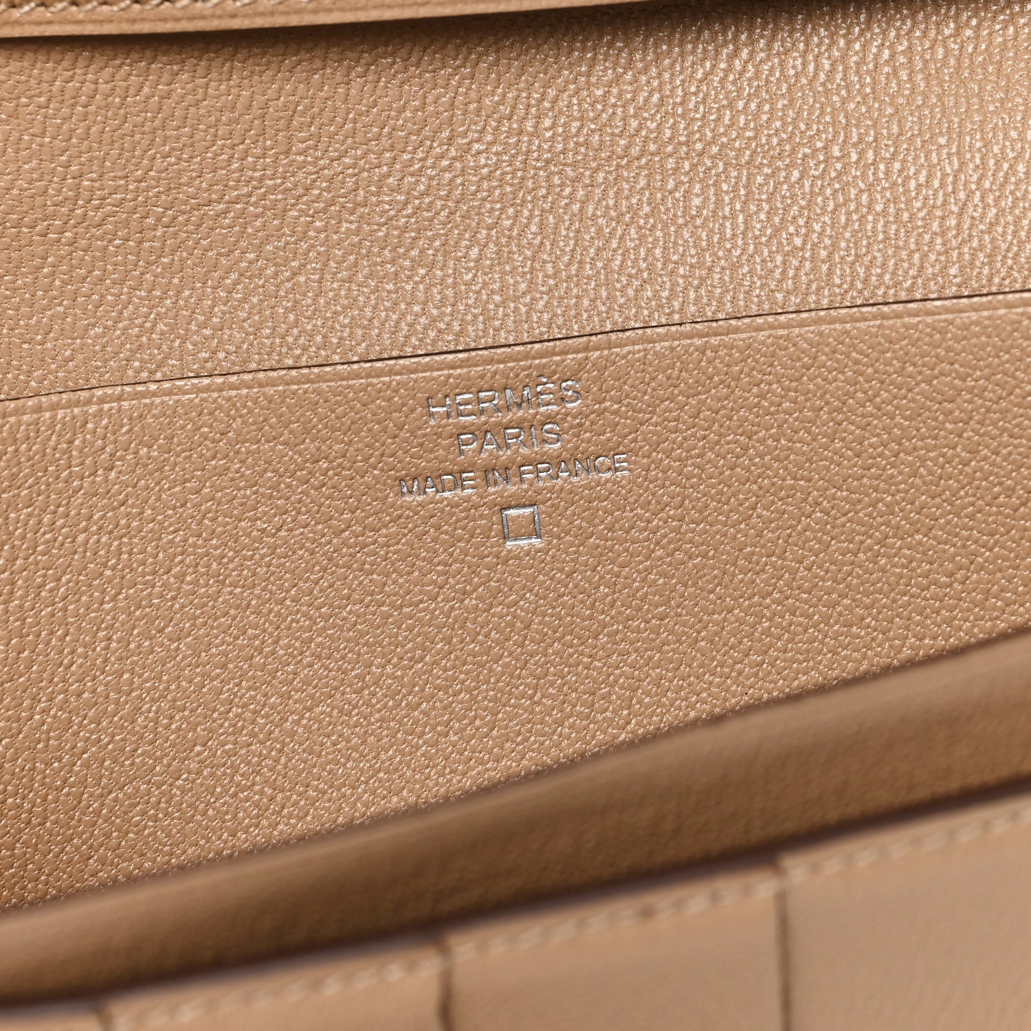 Matte Alligator Bearn Gusset Wallet Poussiere