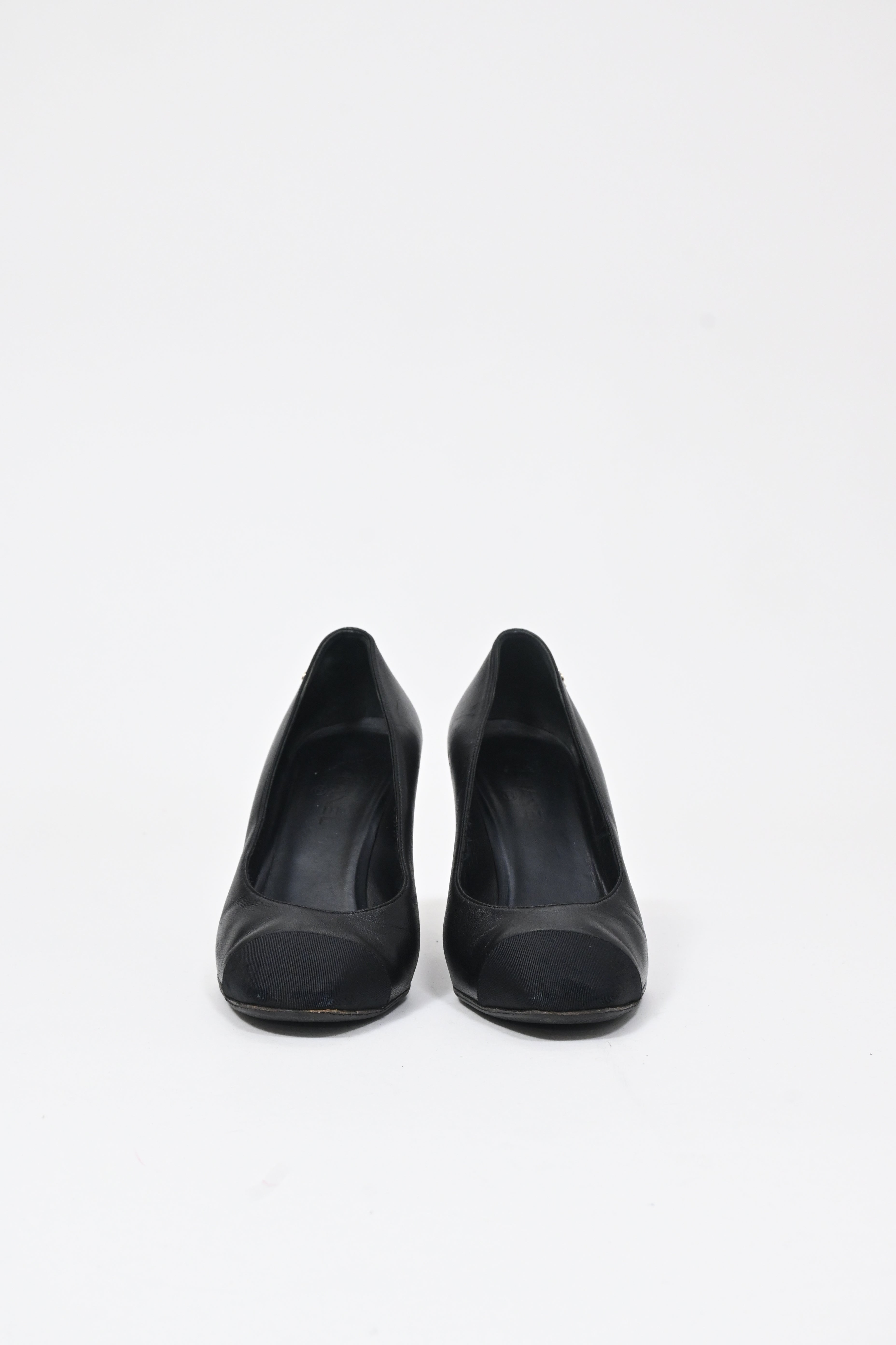 Women's Chanel Interlocking CC Sculptured Heel Pumps in Black Leather