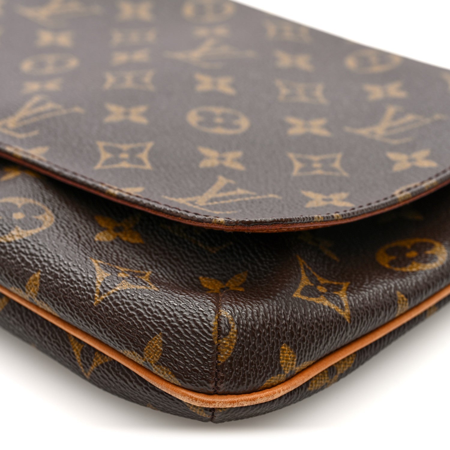 Monogram Musette Tango
