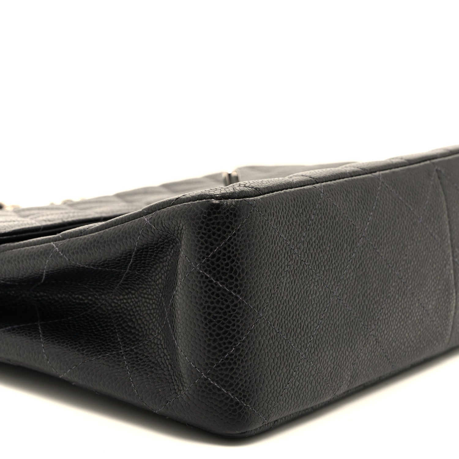 Caviar Jumbo Single Flap Black
