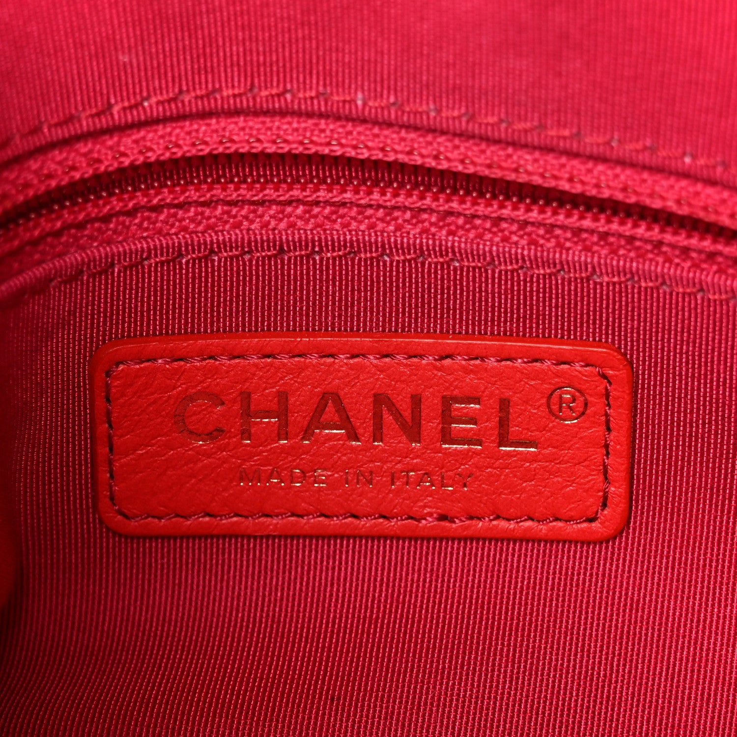 Caviar Quilted Small In & Out Camera Case Pink