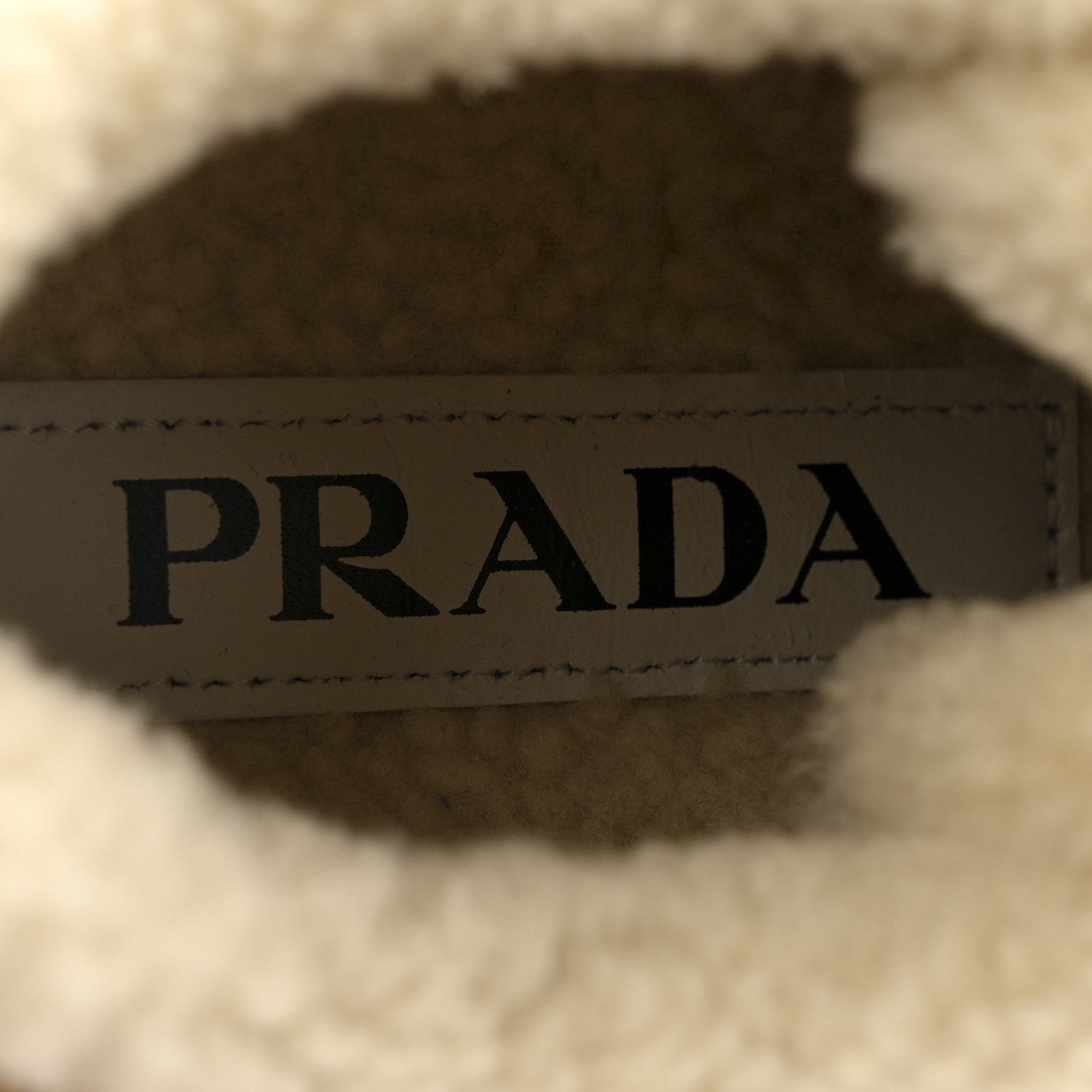 Suede Shearling Triangle Logo Downtown Sneakers 40 Ecru