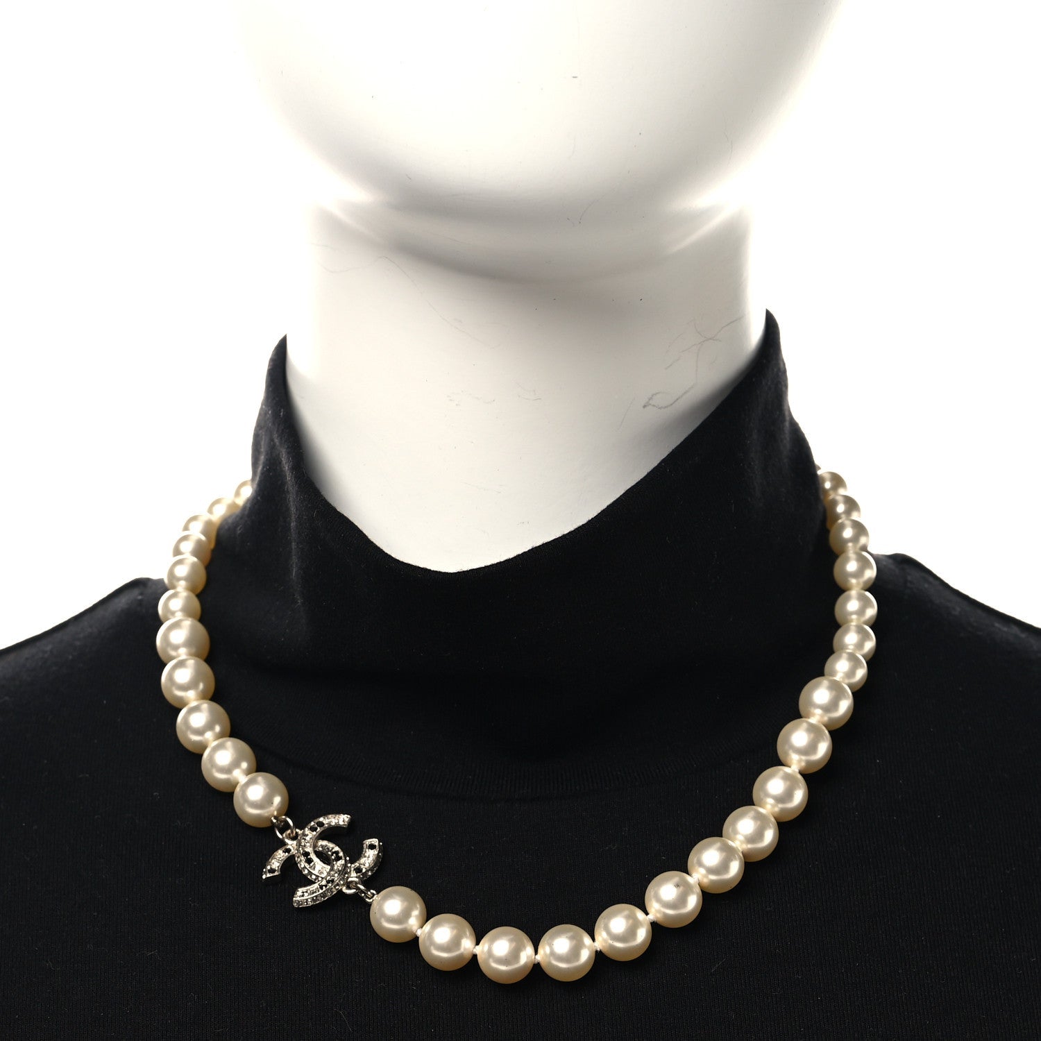 Pearl Crystal CC Short Necklace Gold Black