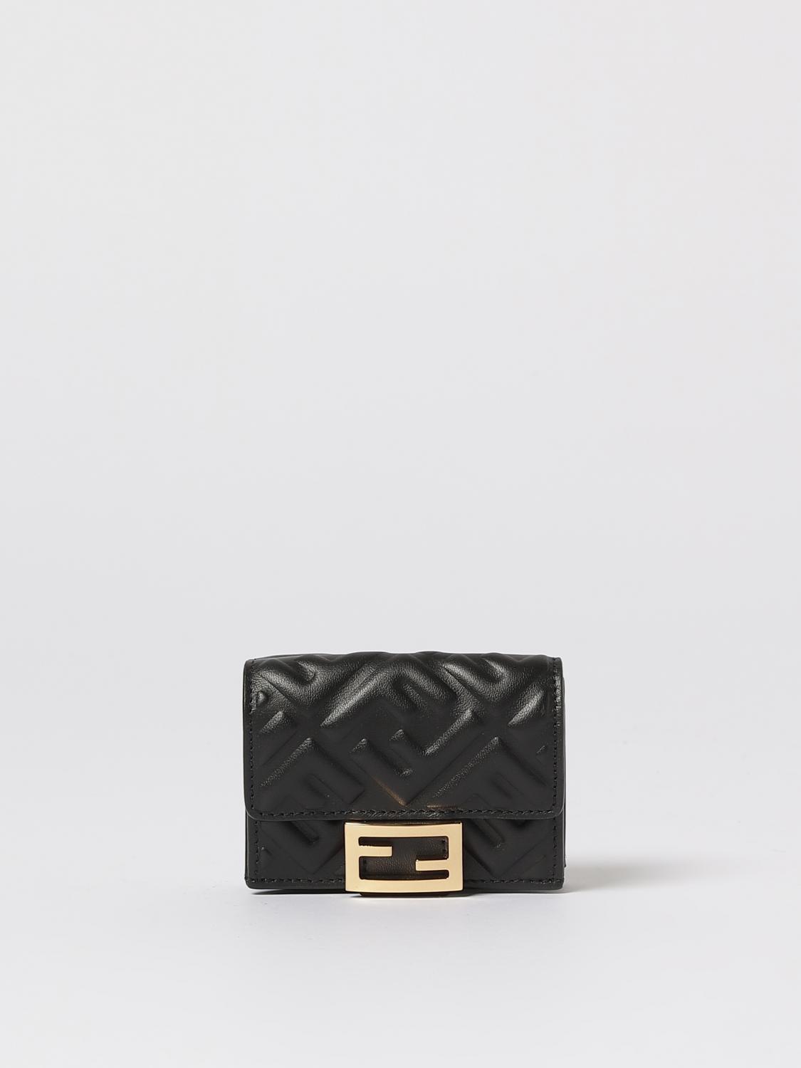 woman's wallet