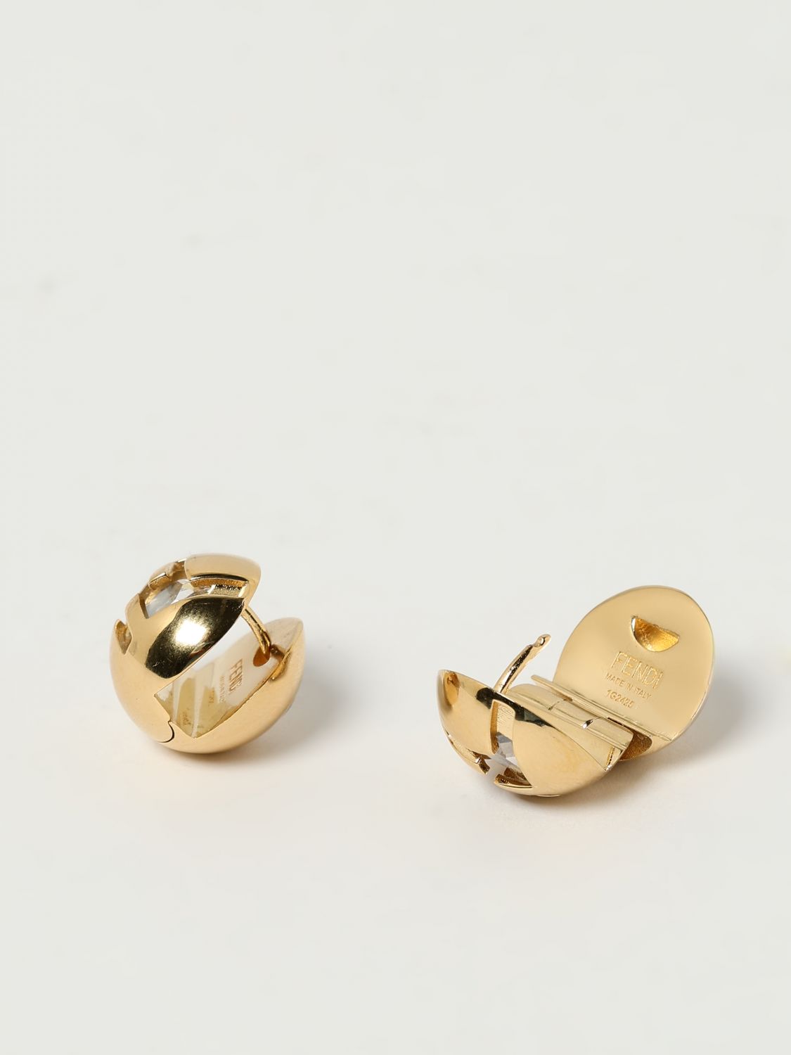woman's jewel
