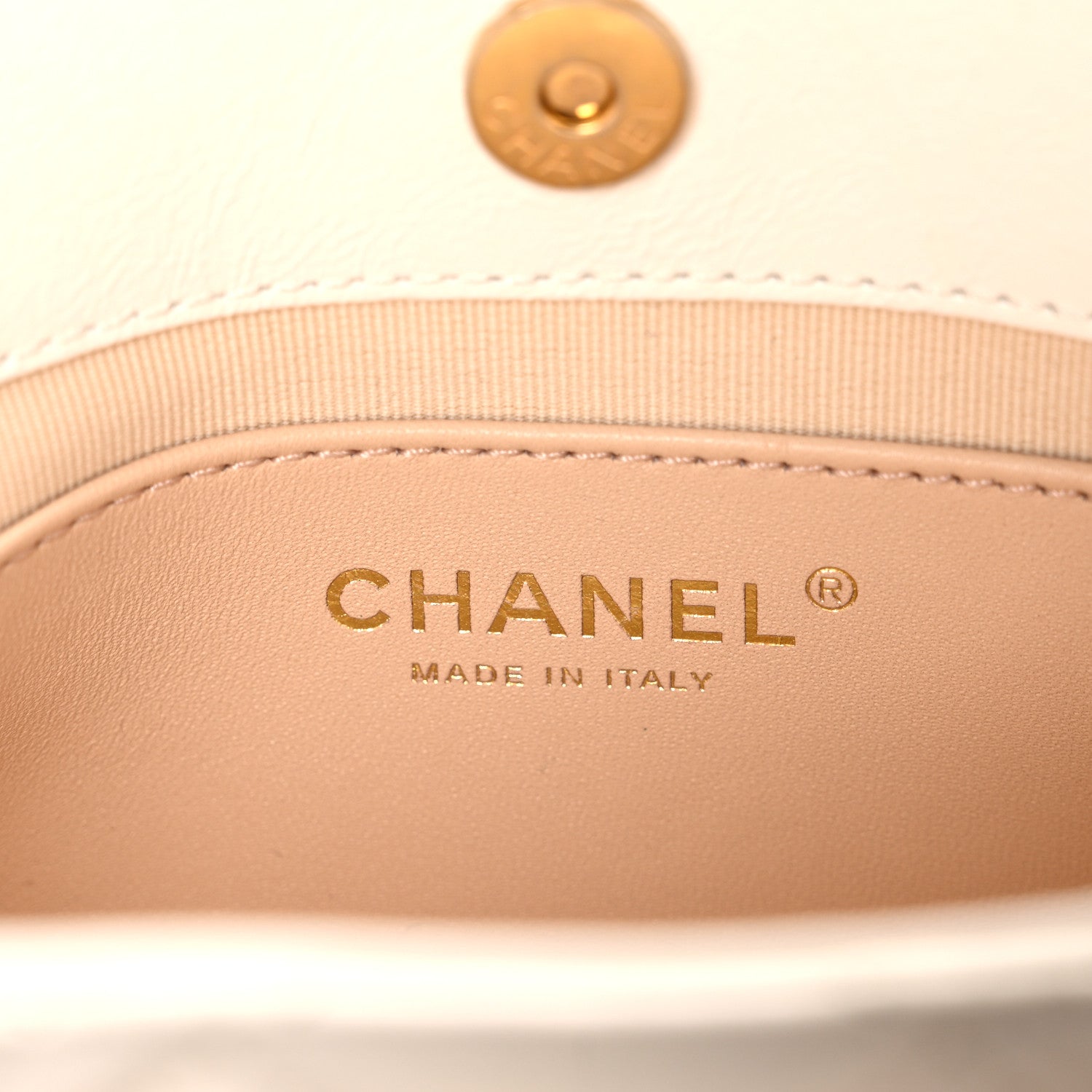 Shiny Crumpled Calfskin Quilted Small Wavy CC Hobo White