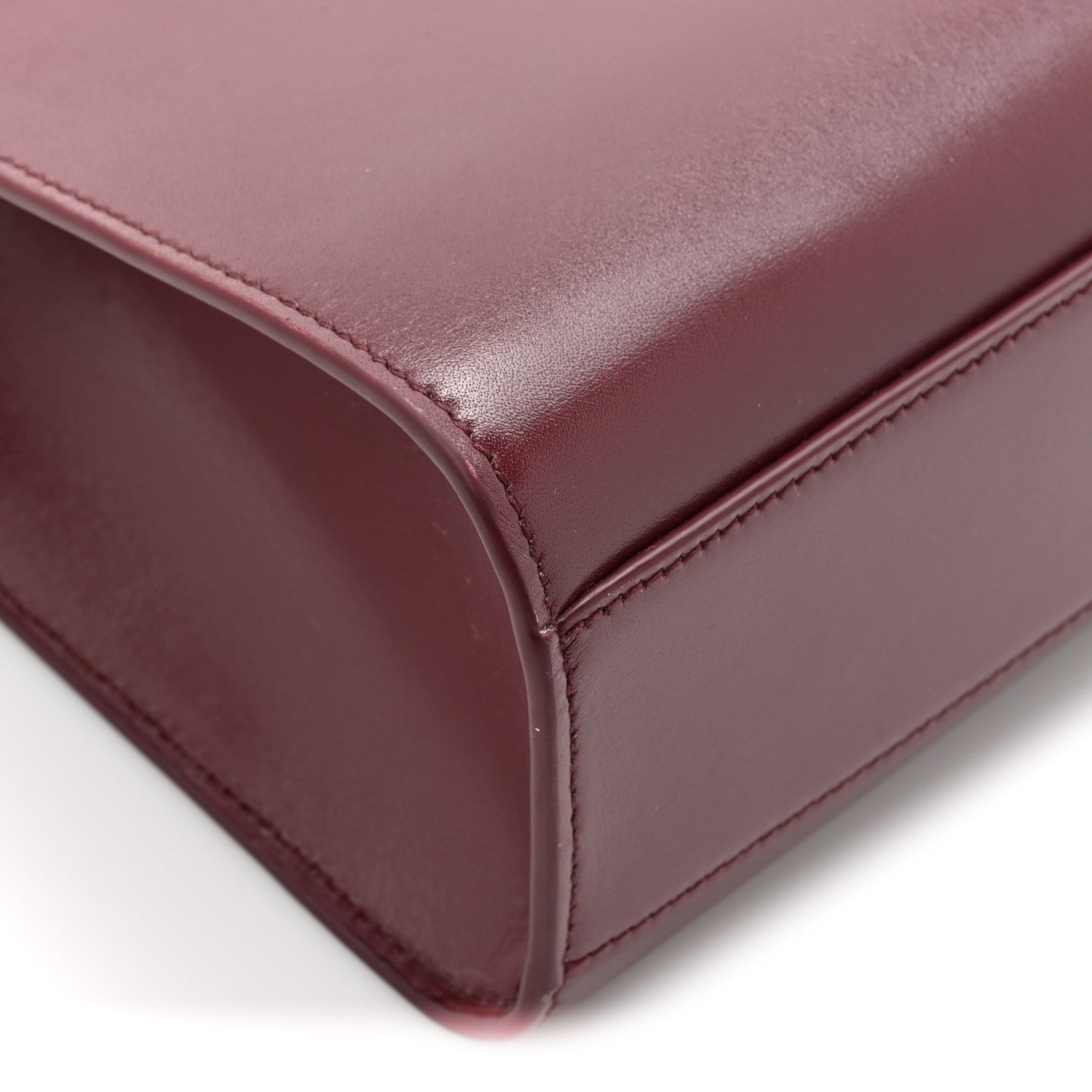 Smooth Calfskin Manhattan Shoulder Bag Rouge Legion