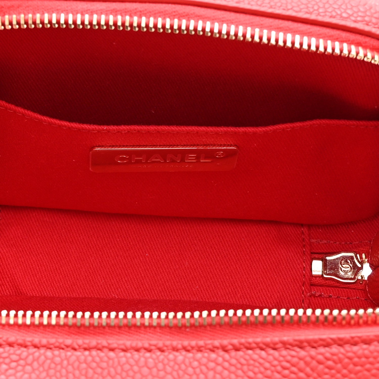 Caviar Quilted Waist Bag Red