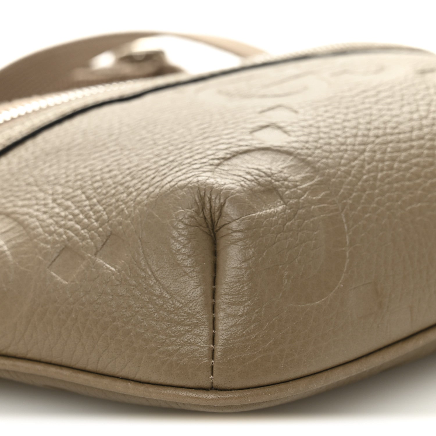 Piuma Calfskin Jumbo GG Embossed Small Belt Bag Good Taupe