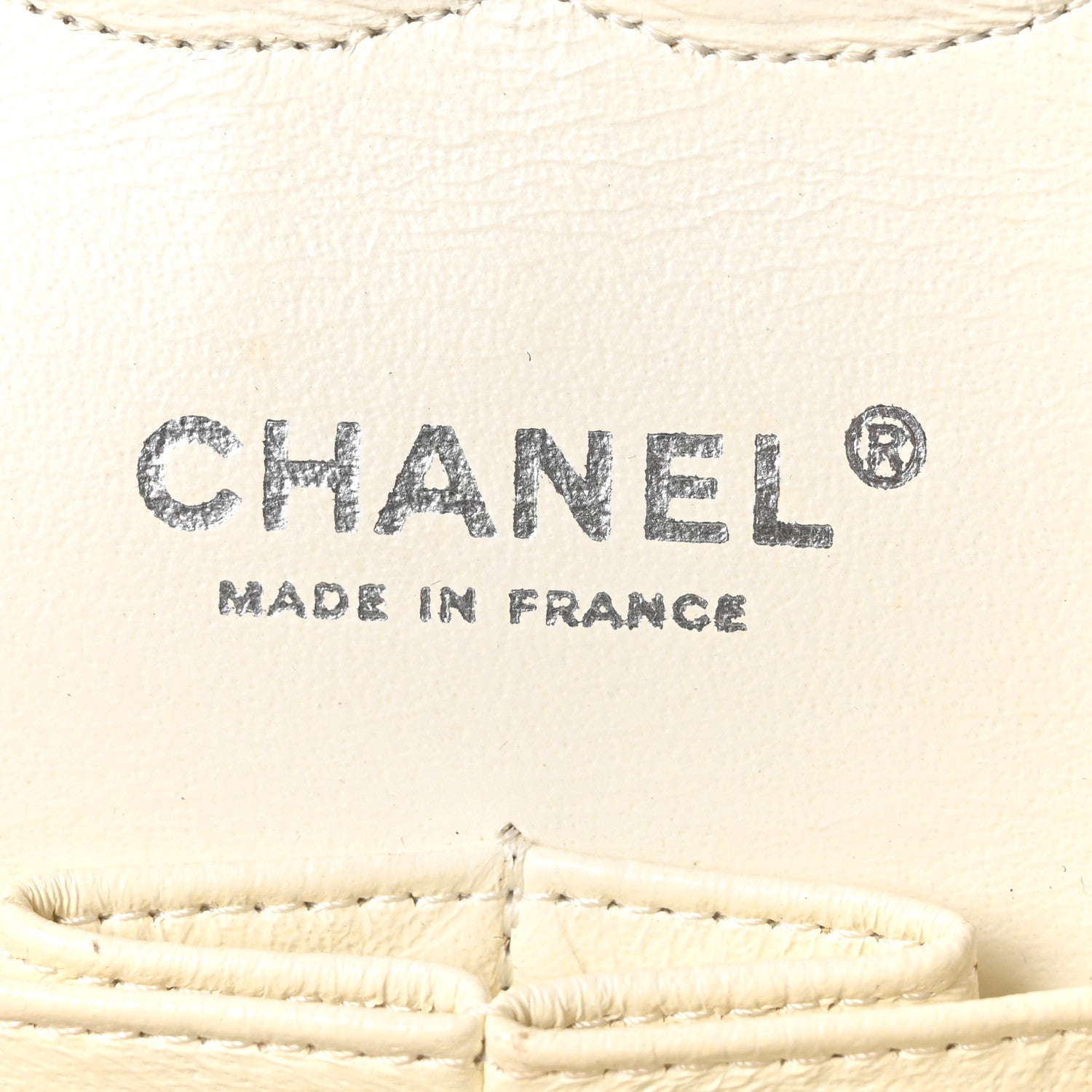 Caviar Quilted Medium Double Flap Ivory