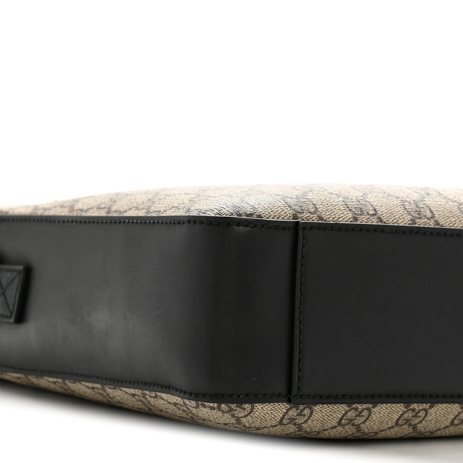 GG Supreme Monogram Flat Messenger Bag Beige Black New Acero