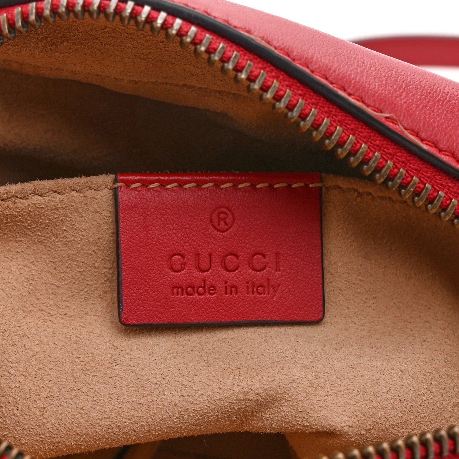 Calfskin Matelasse Mini GG Marmont Chain Shoulder Bag Hibiscus Red