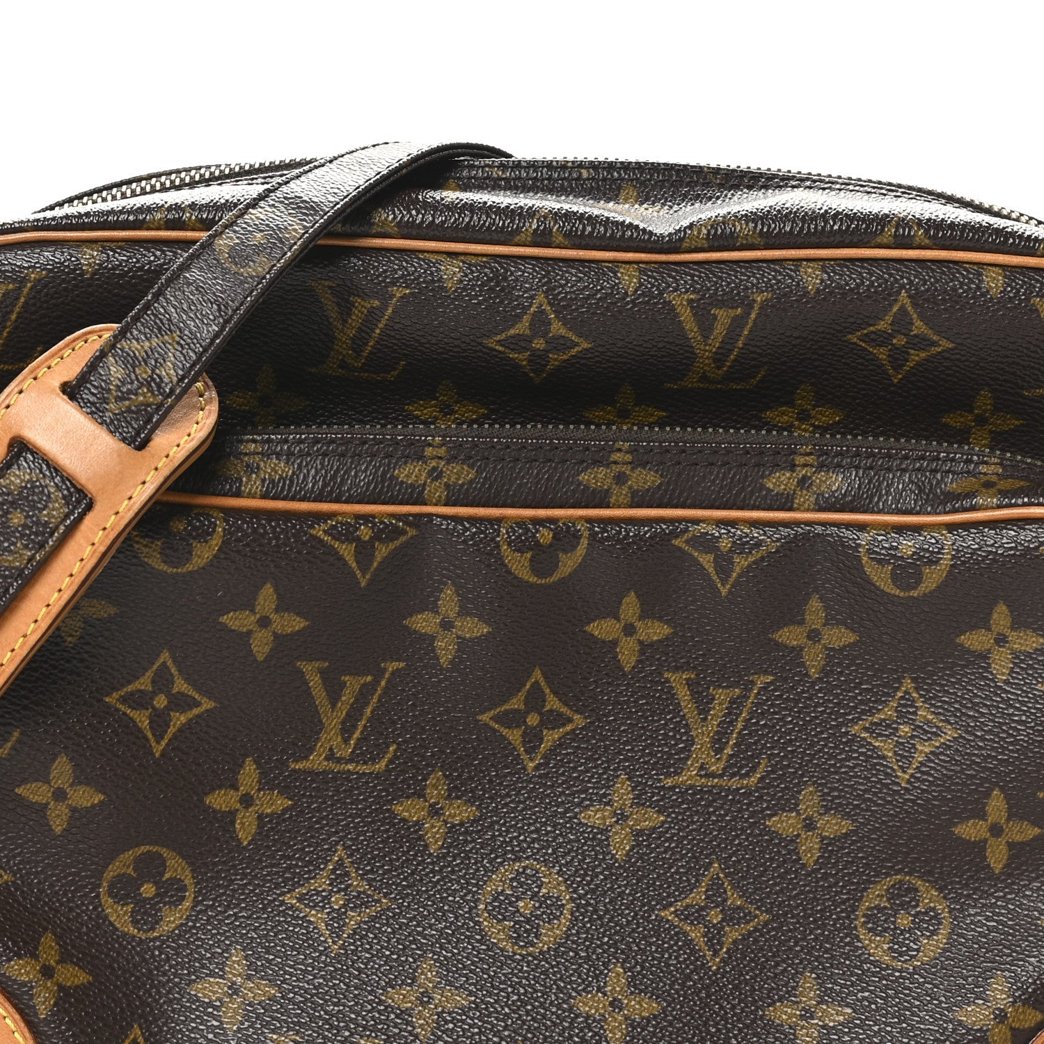 Monogram Nil 28