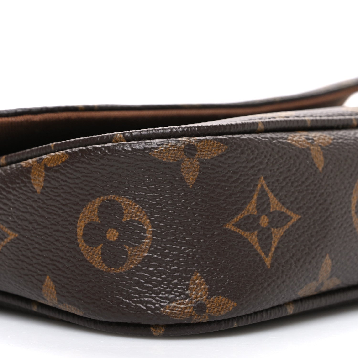 Monogram Ivy Wallet On Chain