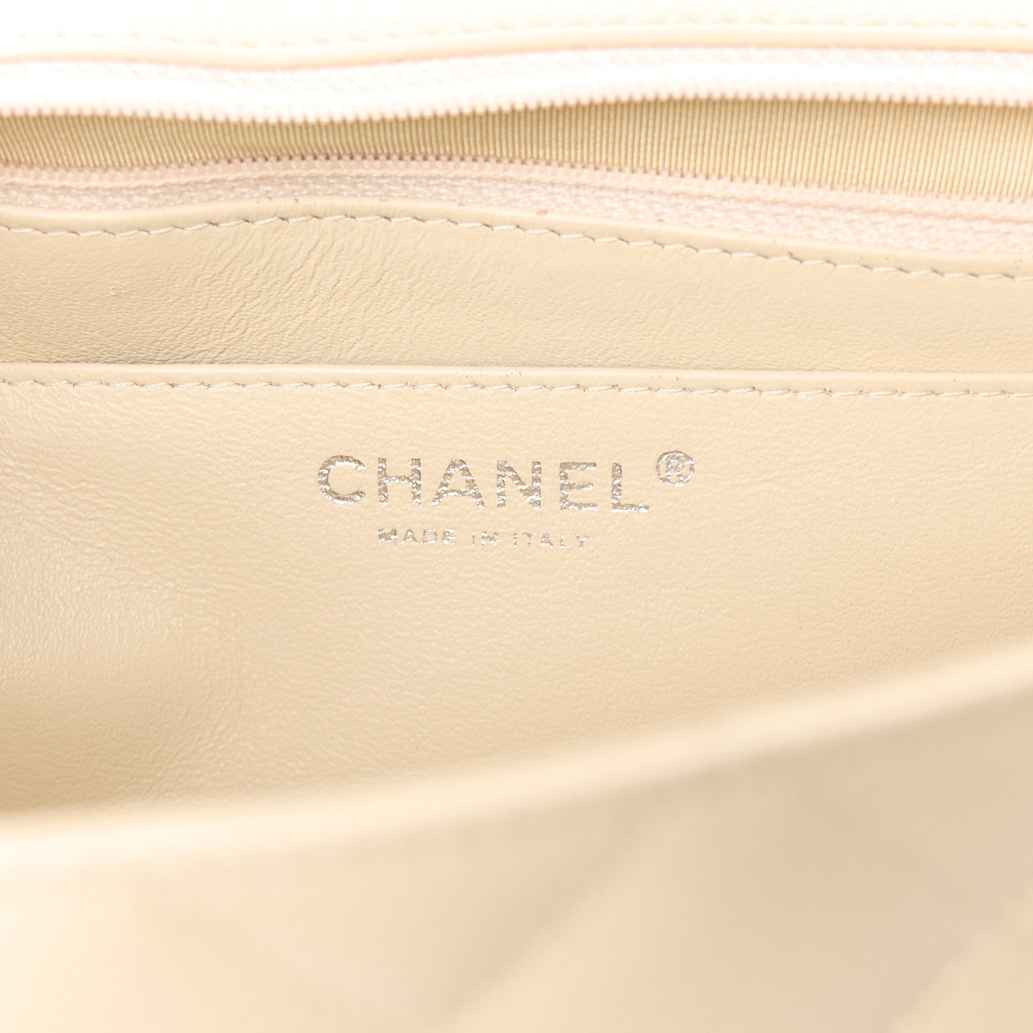 Caviar Quilted Jumbo Single Flap Beige Clair