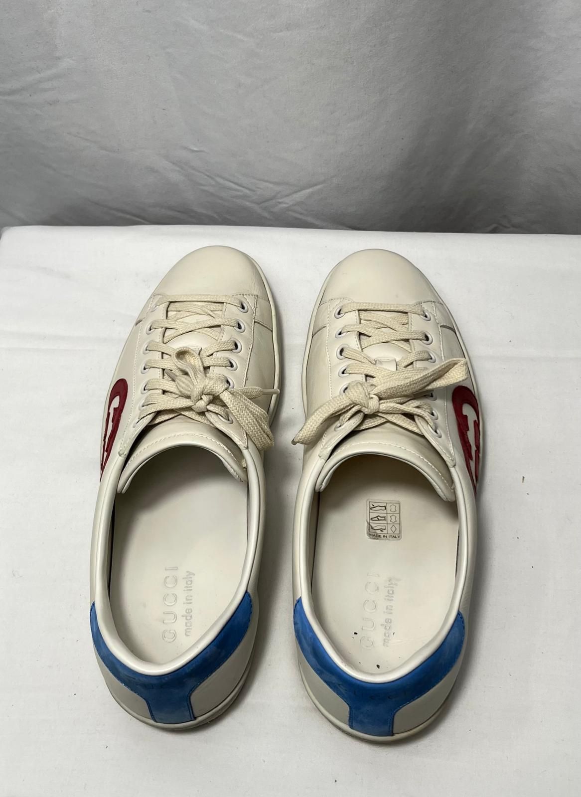 Men's Gucci Ace Interlocking G Sneakers in White Calf leather