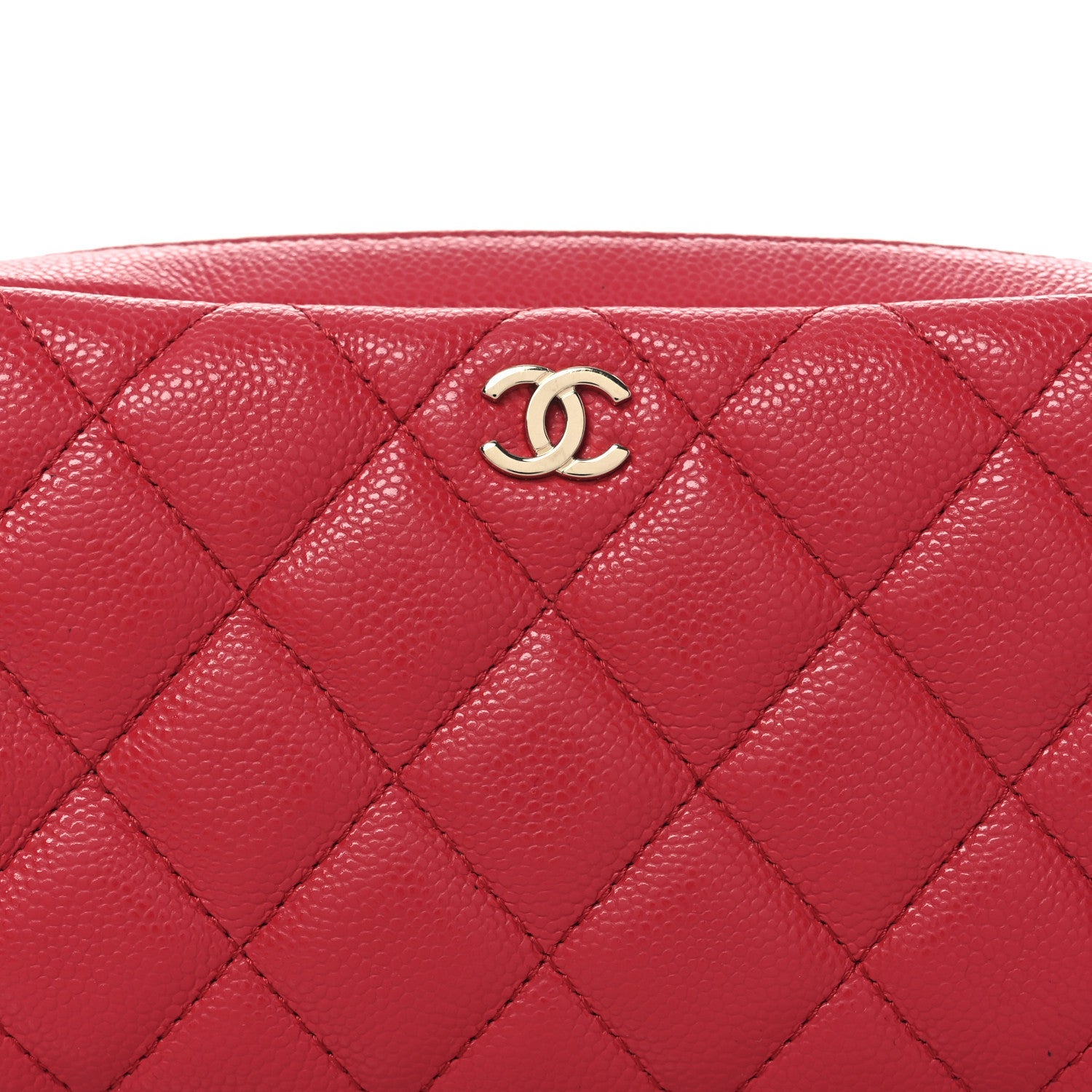 Caviar Quilted Toiletry Case With Chain Dark Pink